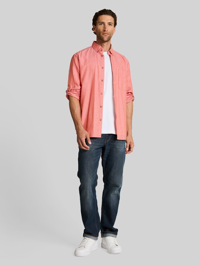 Chemise coupe classique avec fonction de revers par Men, chili orange herringbone