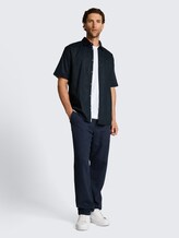Regular Fit Kurzarmhemd mit Leinenanteil - sky captain blue - Model-Vorderansicht