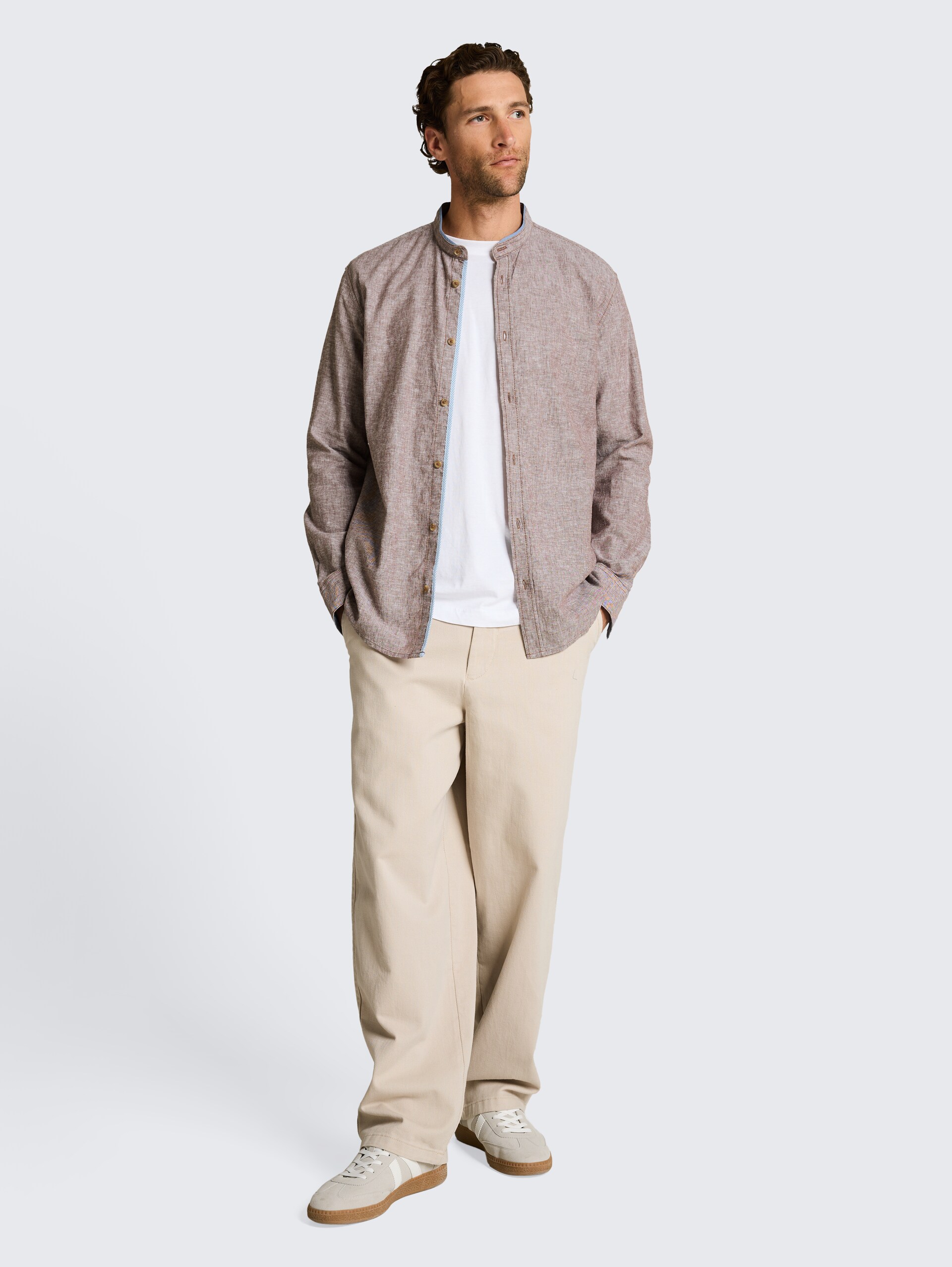 Regular Fit Hemd mit Leinenanteil - rocky brown chambray - Model-Vorderansicht