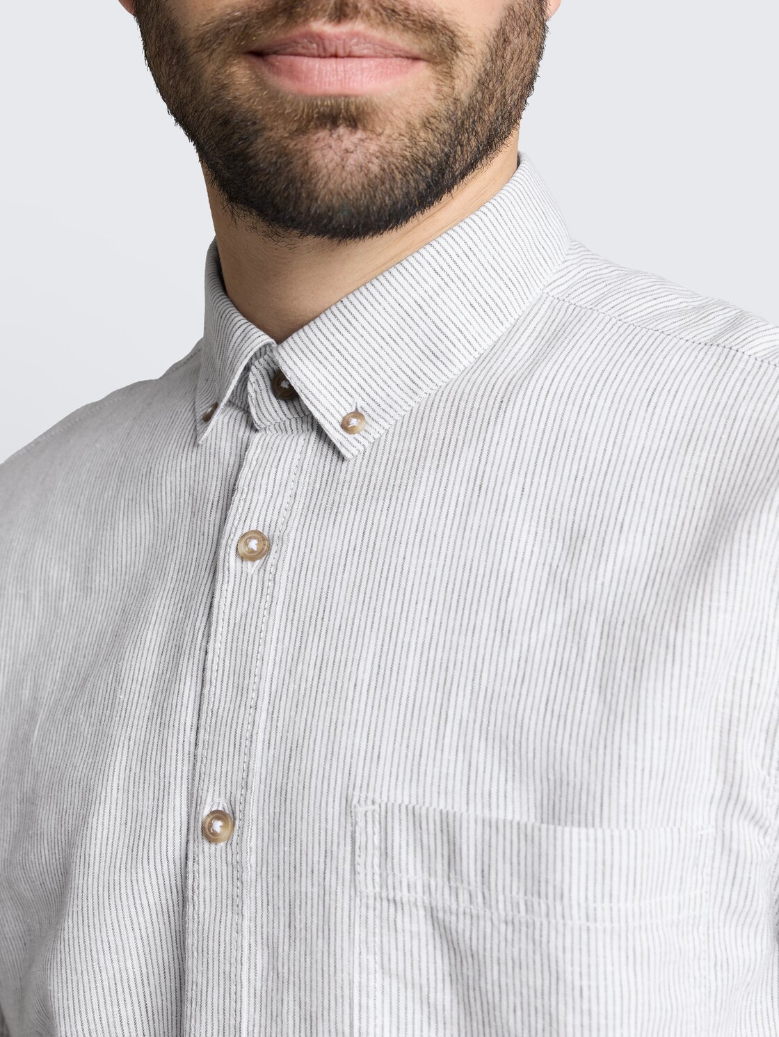 Regular Fit Kurzarmhemd mit Leinenanteil - white leaf green small stripe - Detail-Model-Ansicht