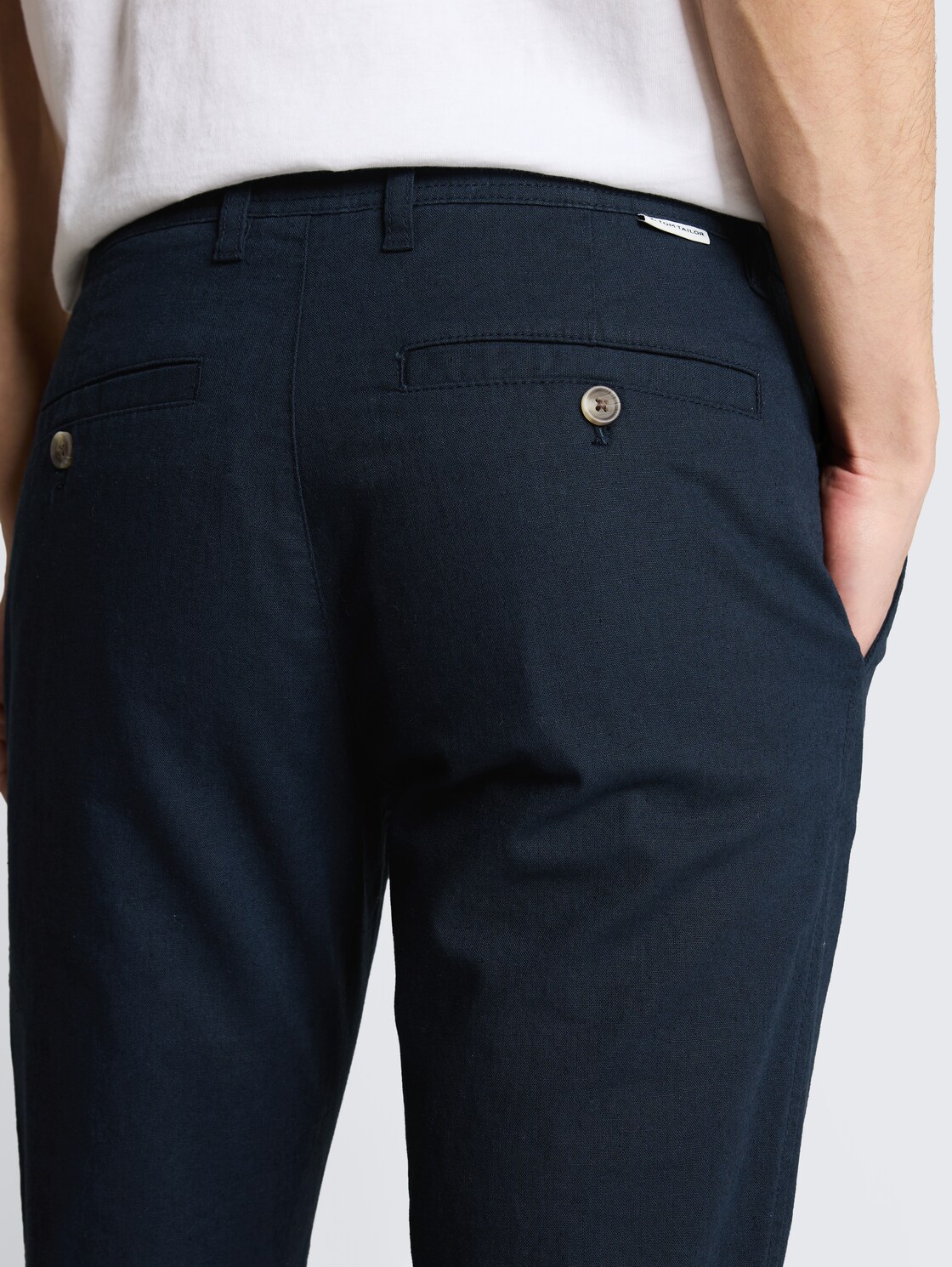 TTREGULAR Chino Hose mit Leinenanteil - sky captain blue - Detail-Model-Ansicht