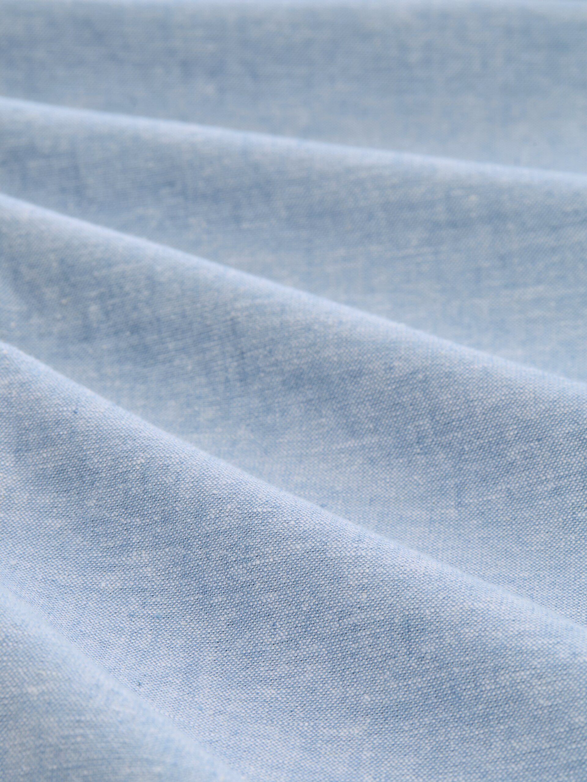 TTREGULAR Chino Hose mit Leinenanteil - bleeched blue chambray - Material-Ansicht