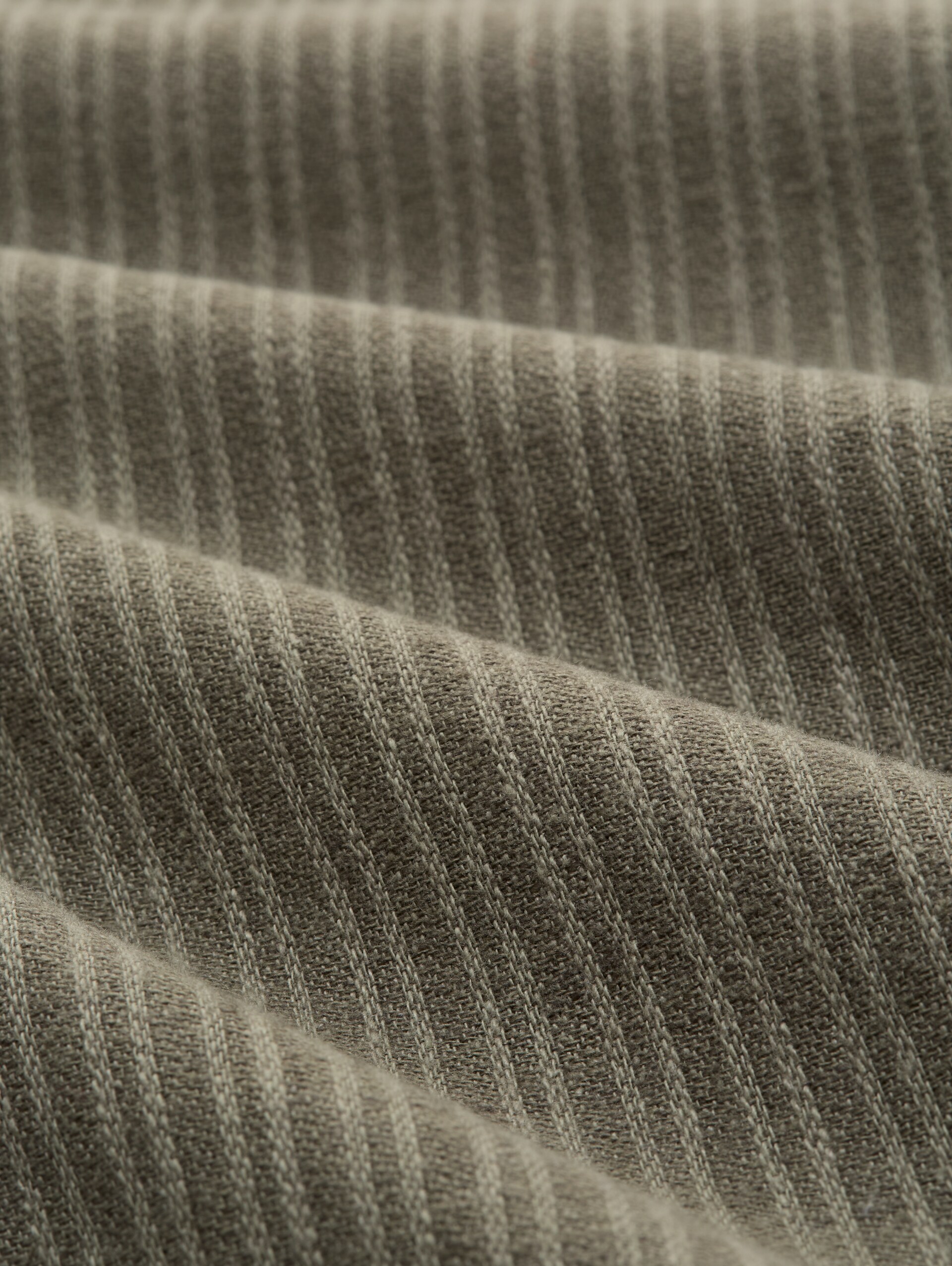 TTREGULAR chino trousers with linen blend - leaf green stripe - Material view