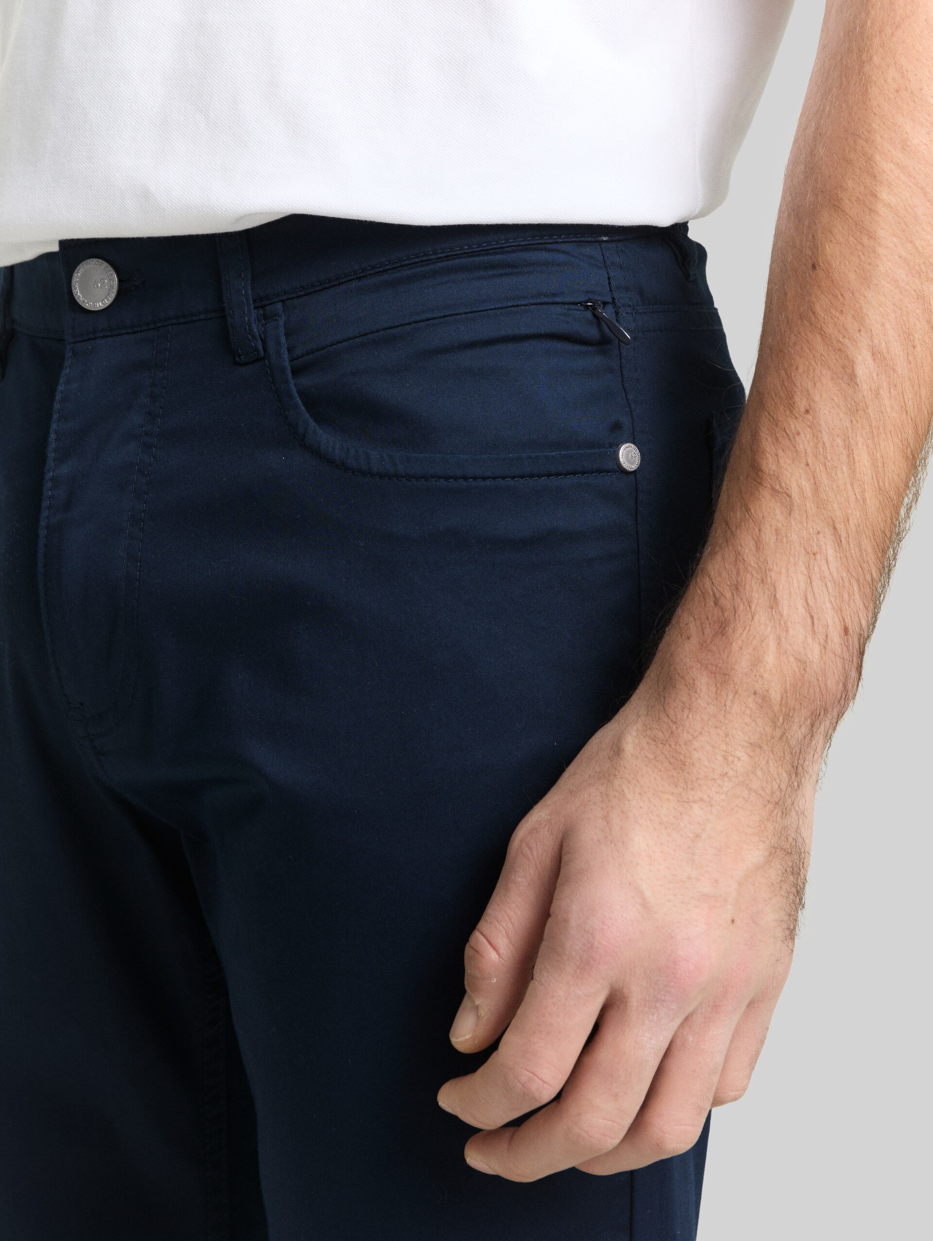 TTJOSH REGULAR SLIM Trousers - sky captain blue - Detail model view