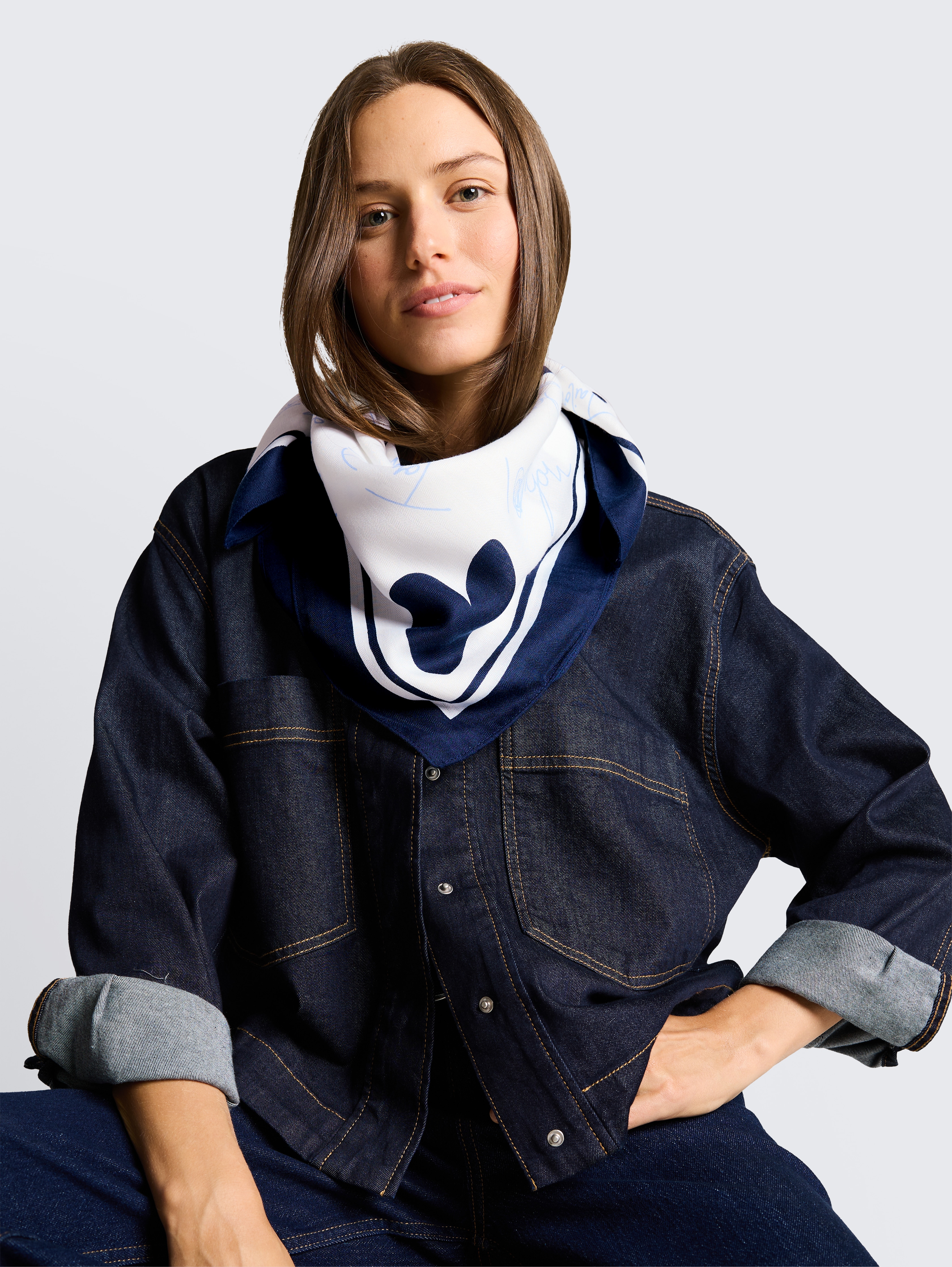 Sjaal met patroon door Women, blue haze geometric design