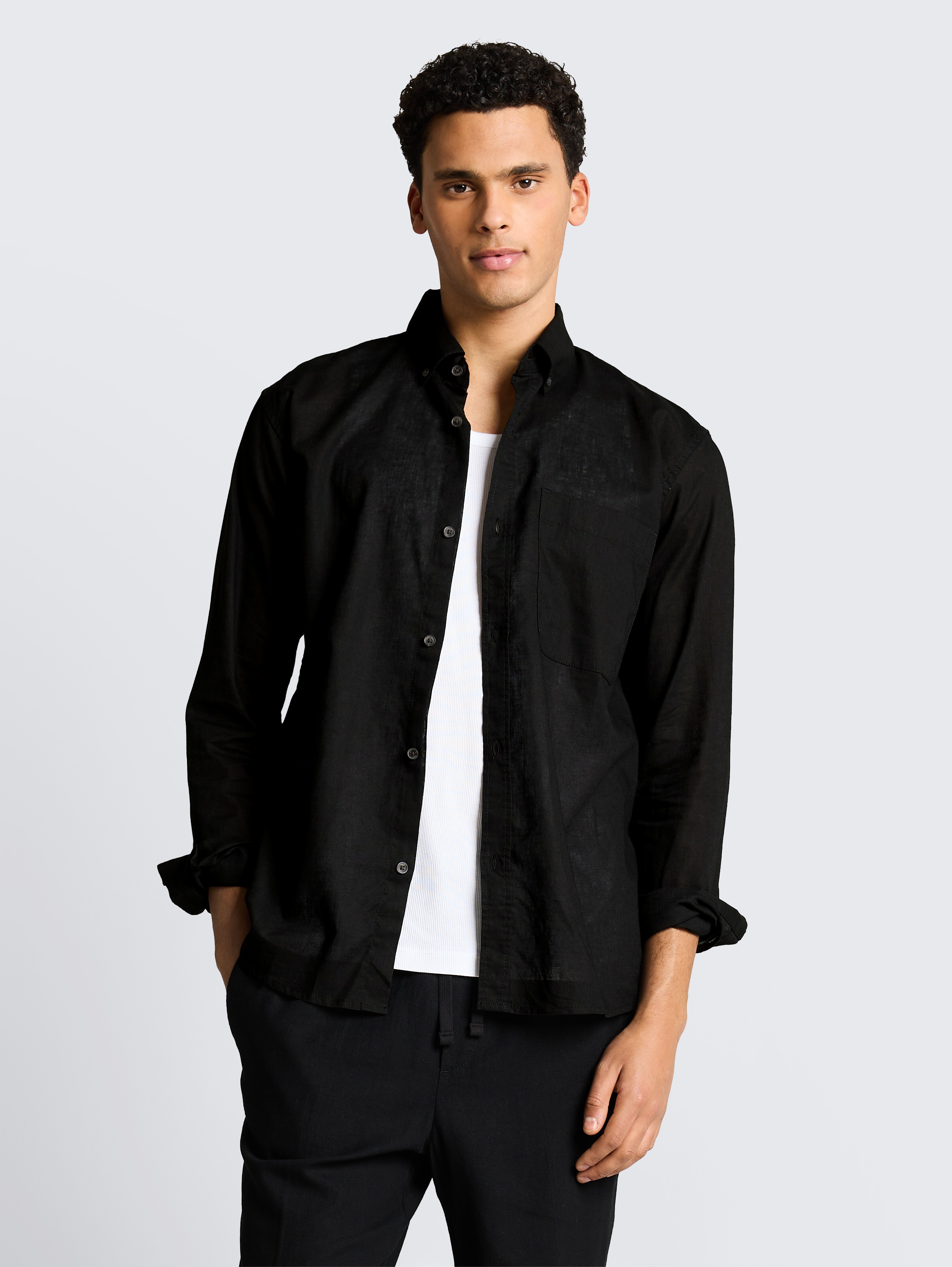 Relaxed fit shirt with linen blend by Denim Male, Black