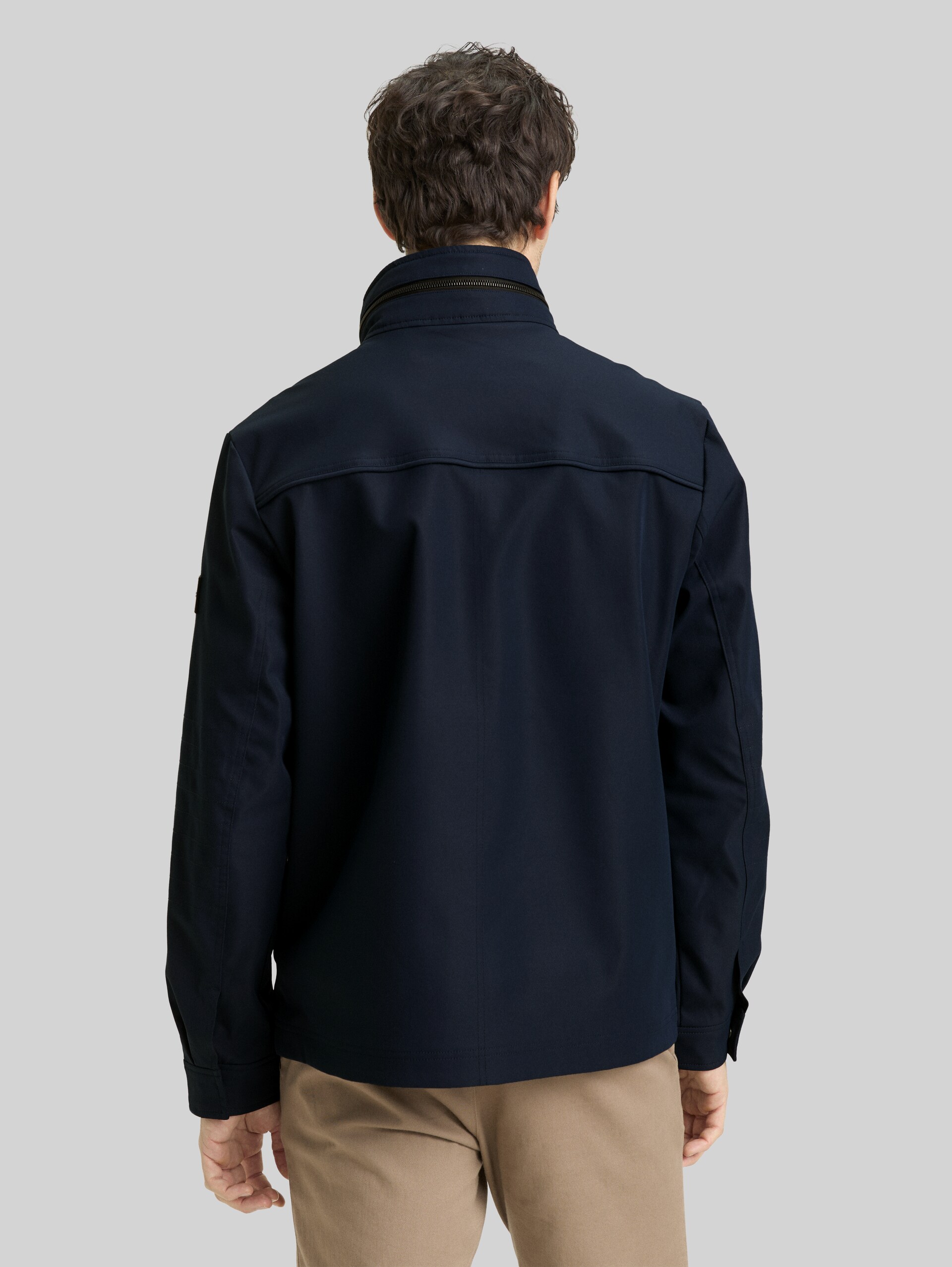 Transitional jacket made from water-repellent material - sky captain blue - Model-back view