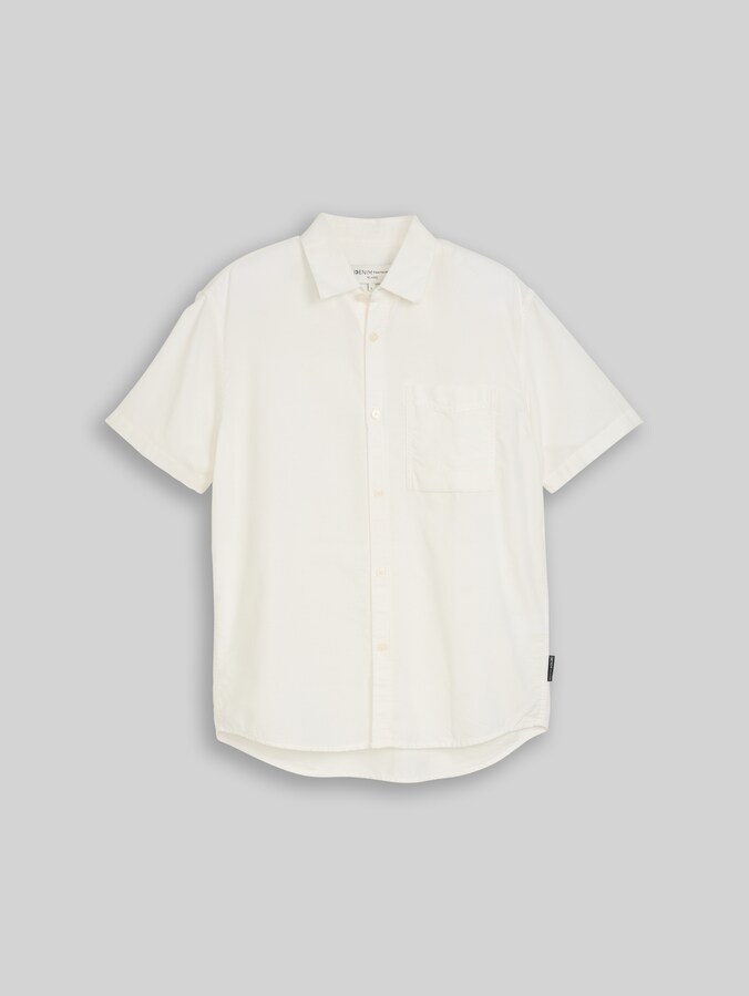 Relaxed fit short-sleeved shirt with breast pocket by Denim Male, White