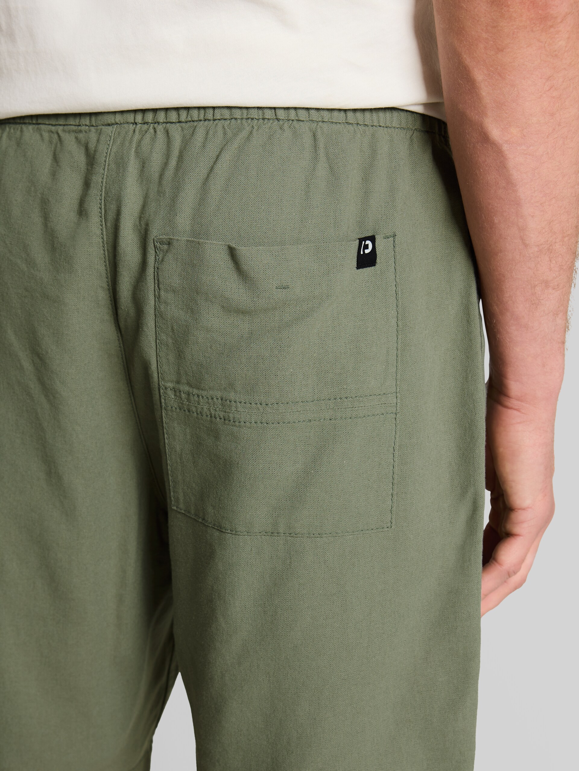 TTRELAXED shorts with linen blend - Sea Spray - Detail model view