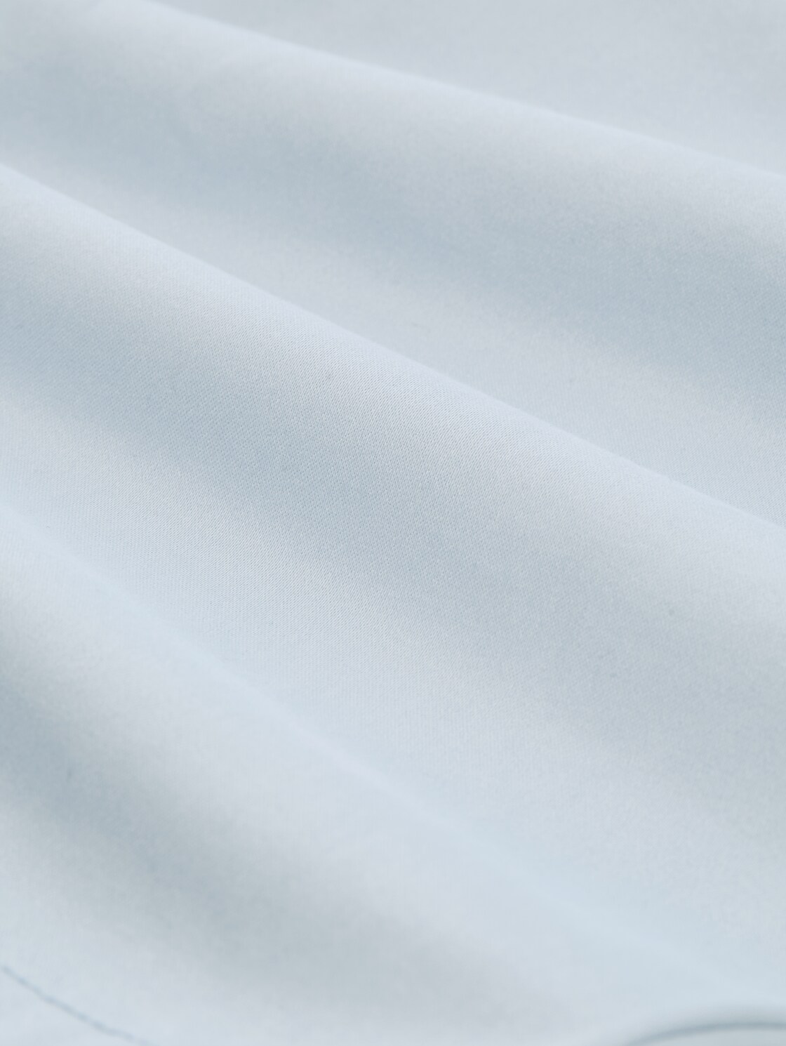 TTREGULAR Chino Shorts mit Gürtel - smart light blue - Material-Ansicht