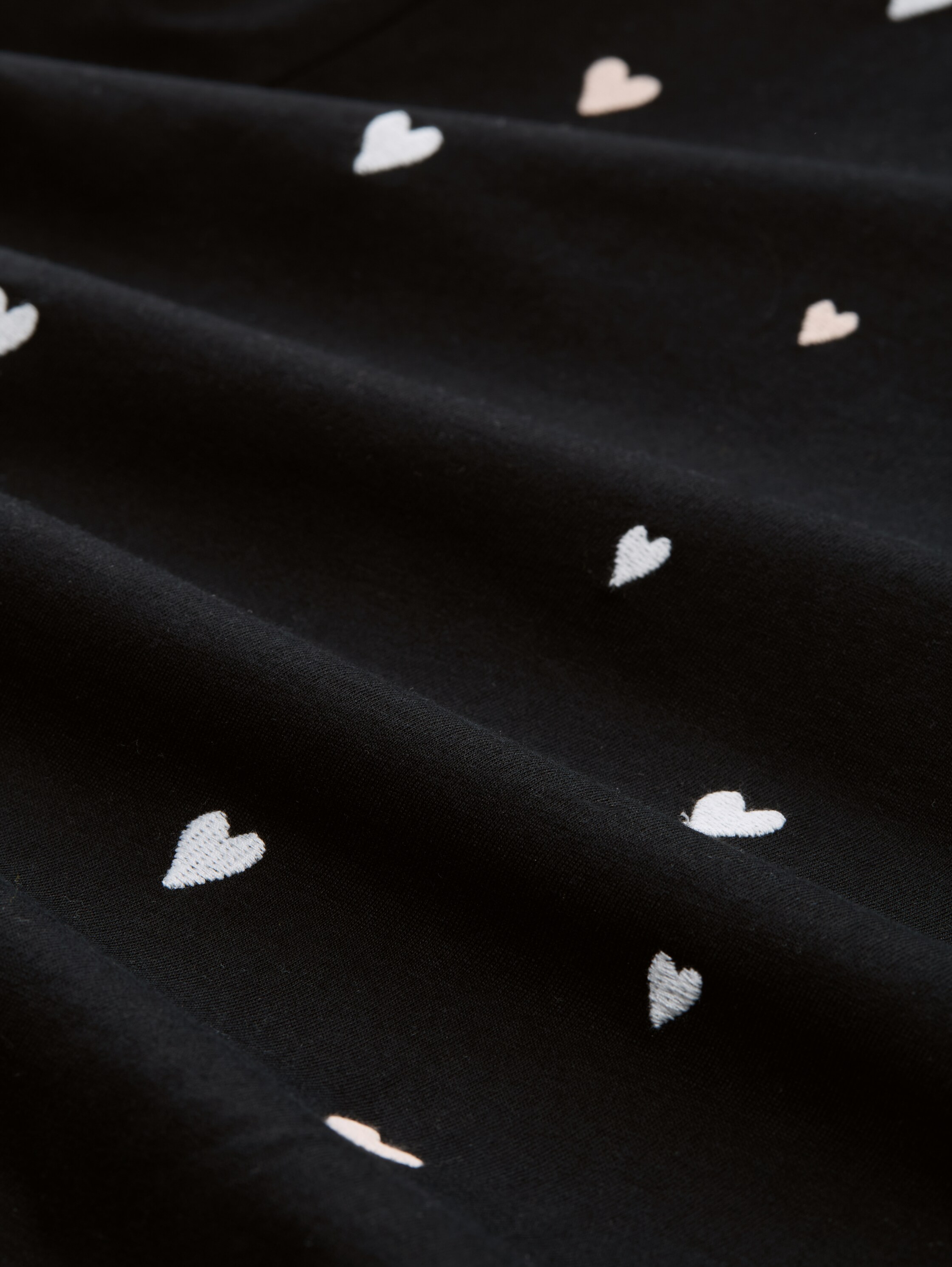 T-Shirt mit Herz-Stickerei - black_white_rose_heart_embro - 