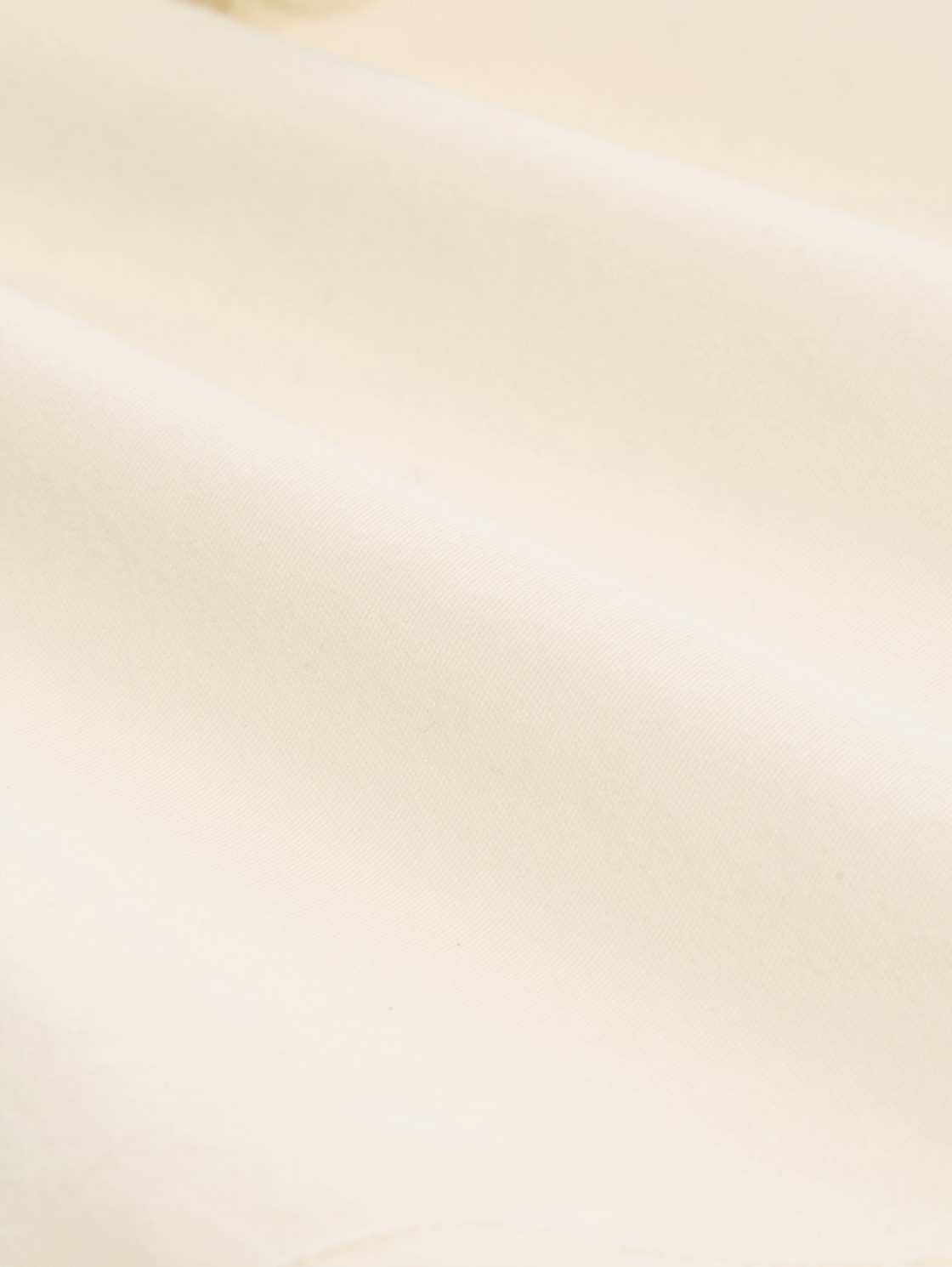 TTSLIM Chino Shorts - Gardenia White - Material-Ansicht