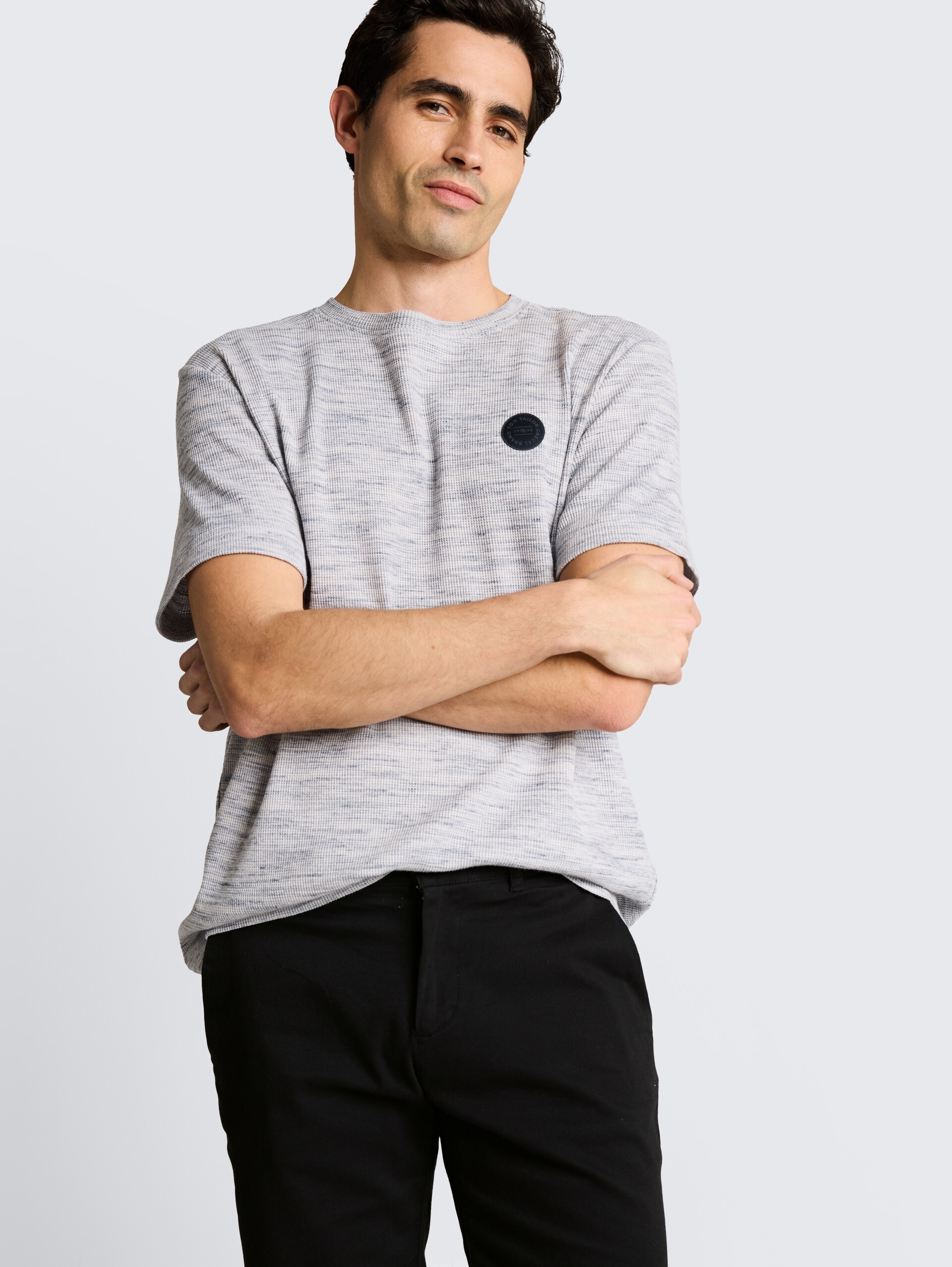 TTSLIM Chino Shorts - Black - Detail-Model-Ansicht