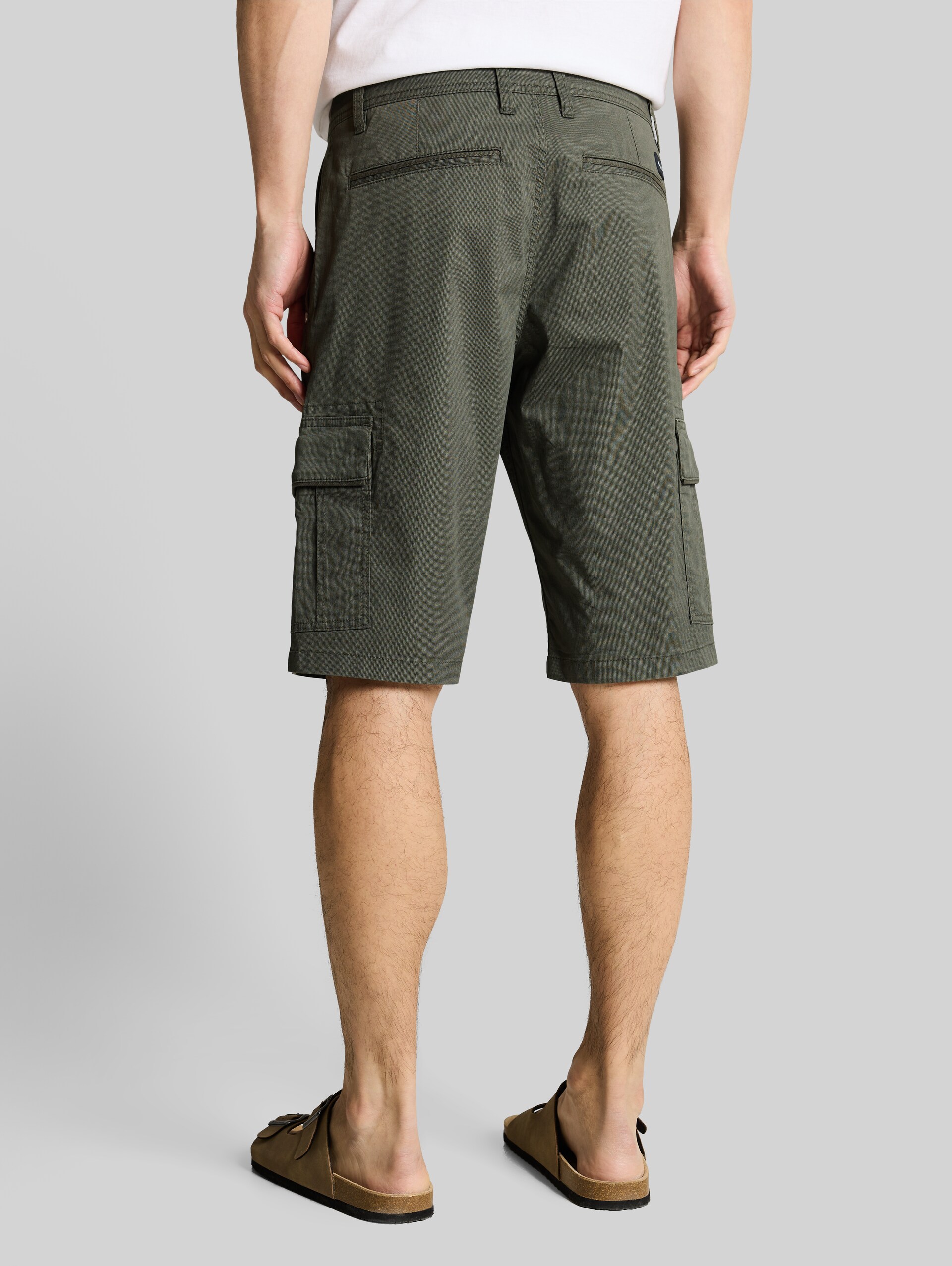 Short cargo TTSLIM - khaki mini geometric print - Découpe Vue arrière du modèle