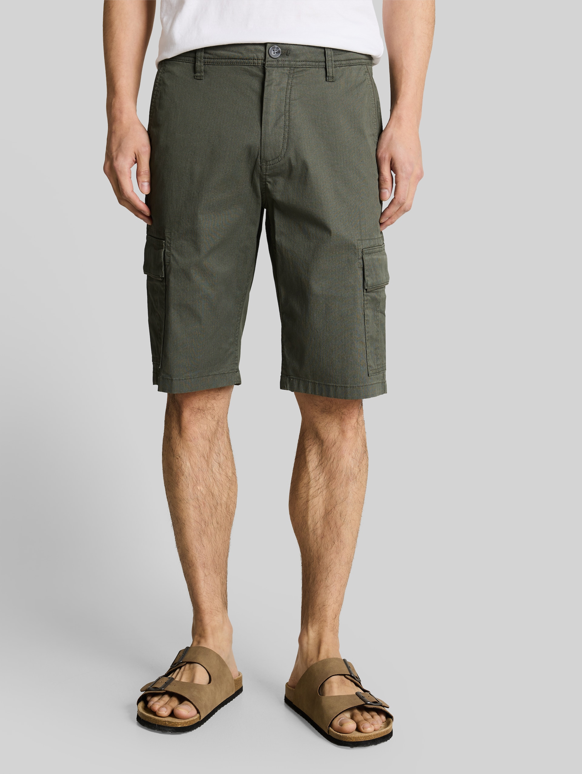 Short cargo TTSLIM - khaki mini geometric print - Découpe Vue de face du modèle
