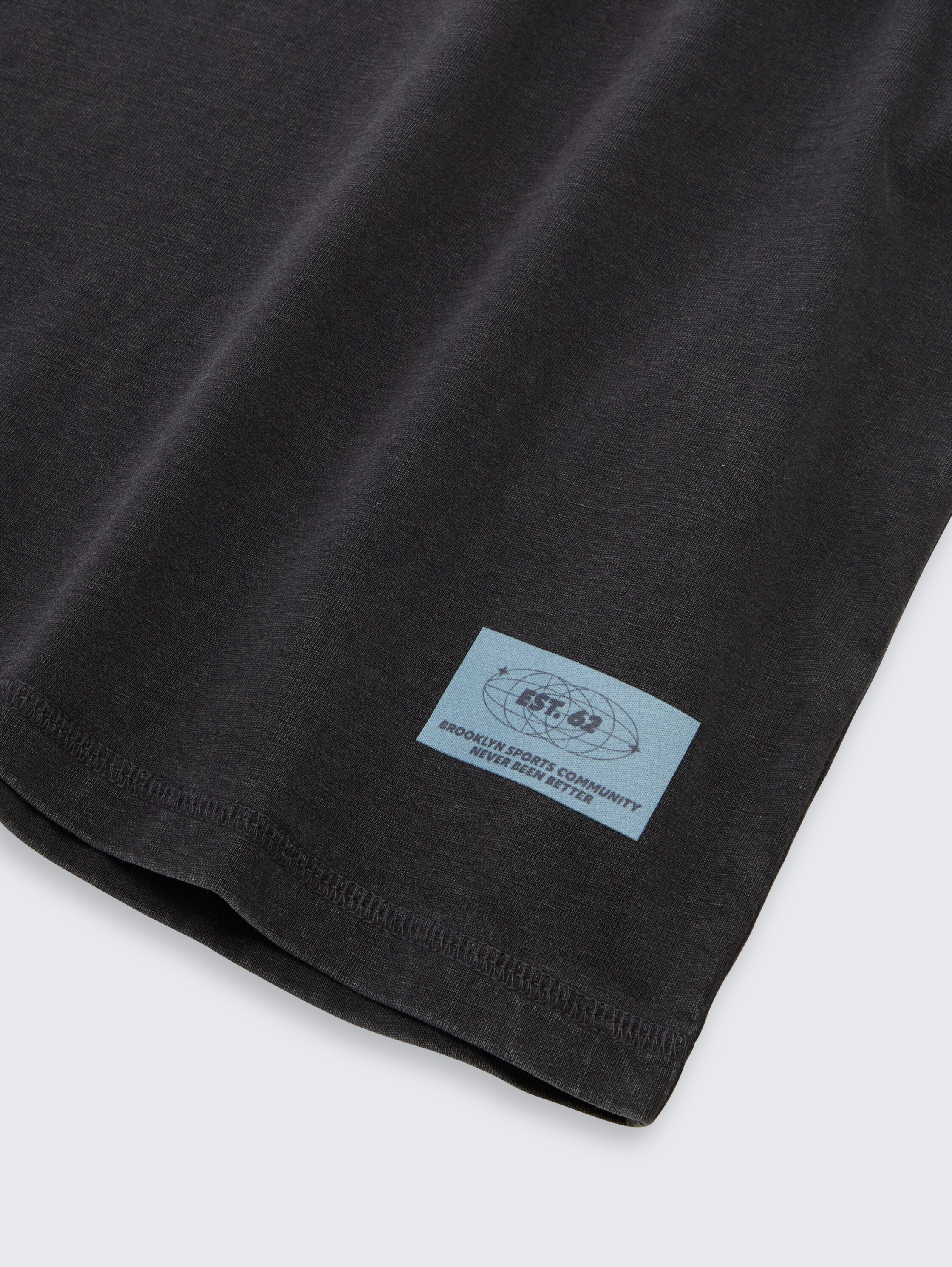 T-shirt au look vintage - coal grey - Vue détaillée du modèle