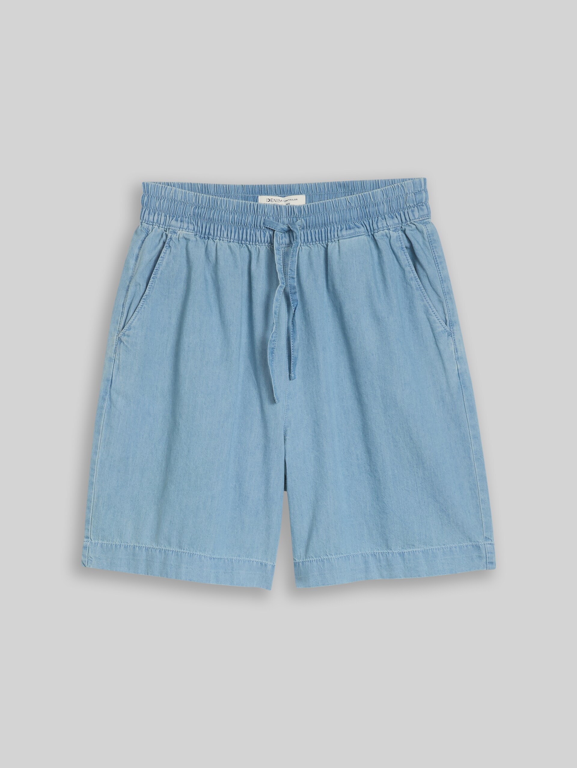 TTLINOU WIDE Bermuda jeans shorts - Clean Light Stone Blue Denim - Front product view