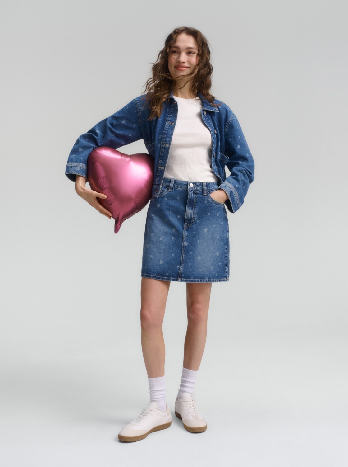 Mini-Jeansrock mit Herz-Print - mid blue laser hearts denim