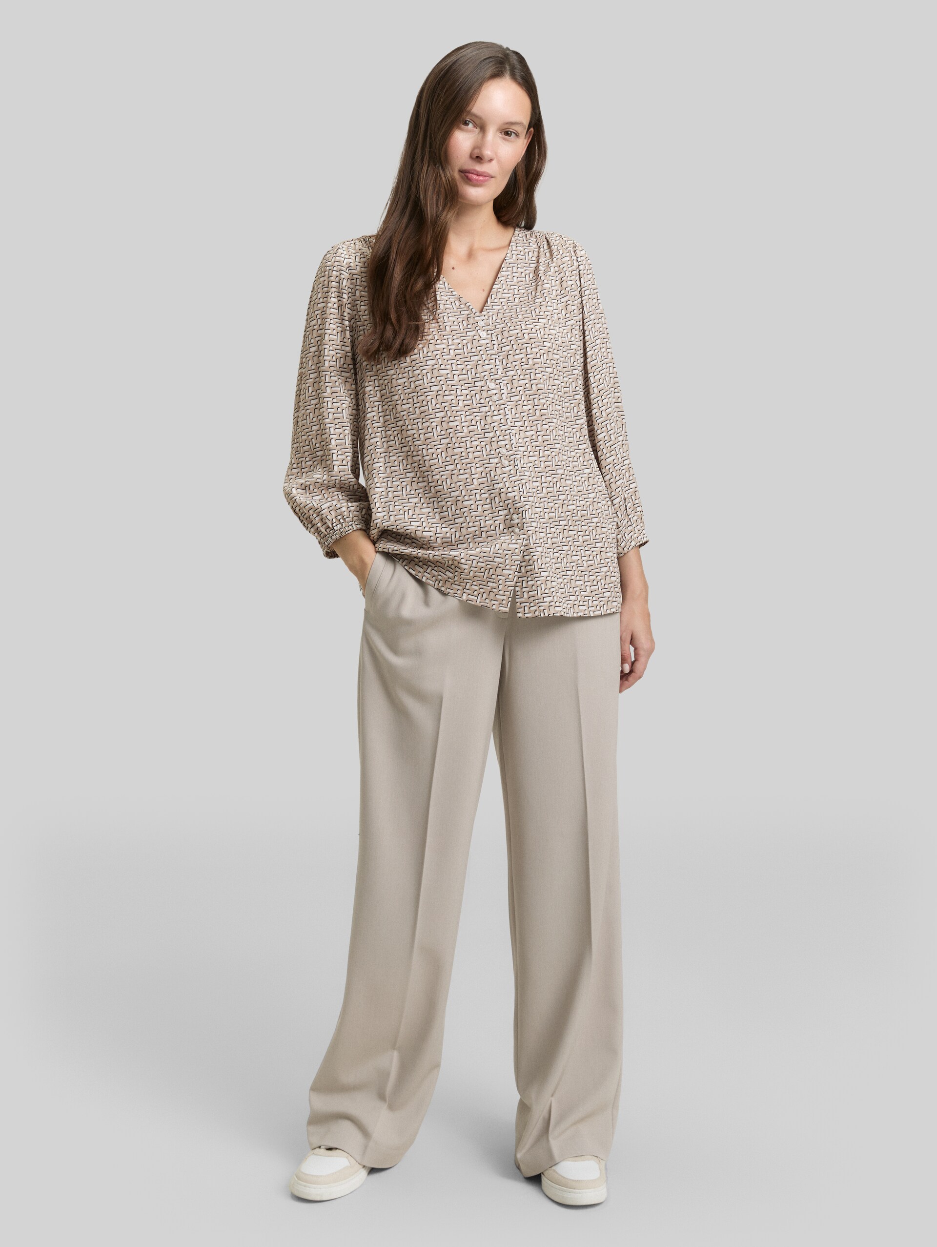 Viscose blouse - soft taupe geometric minimal - Model front view