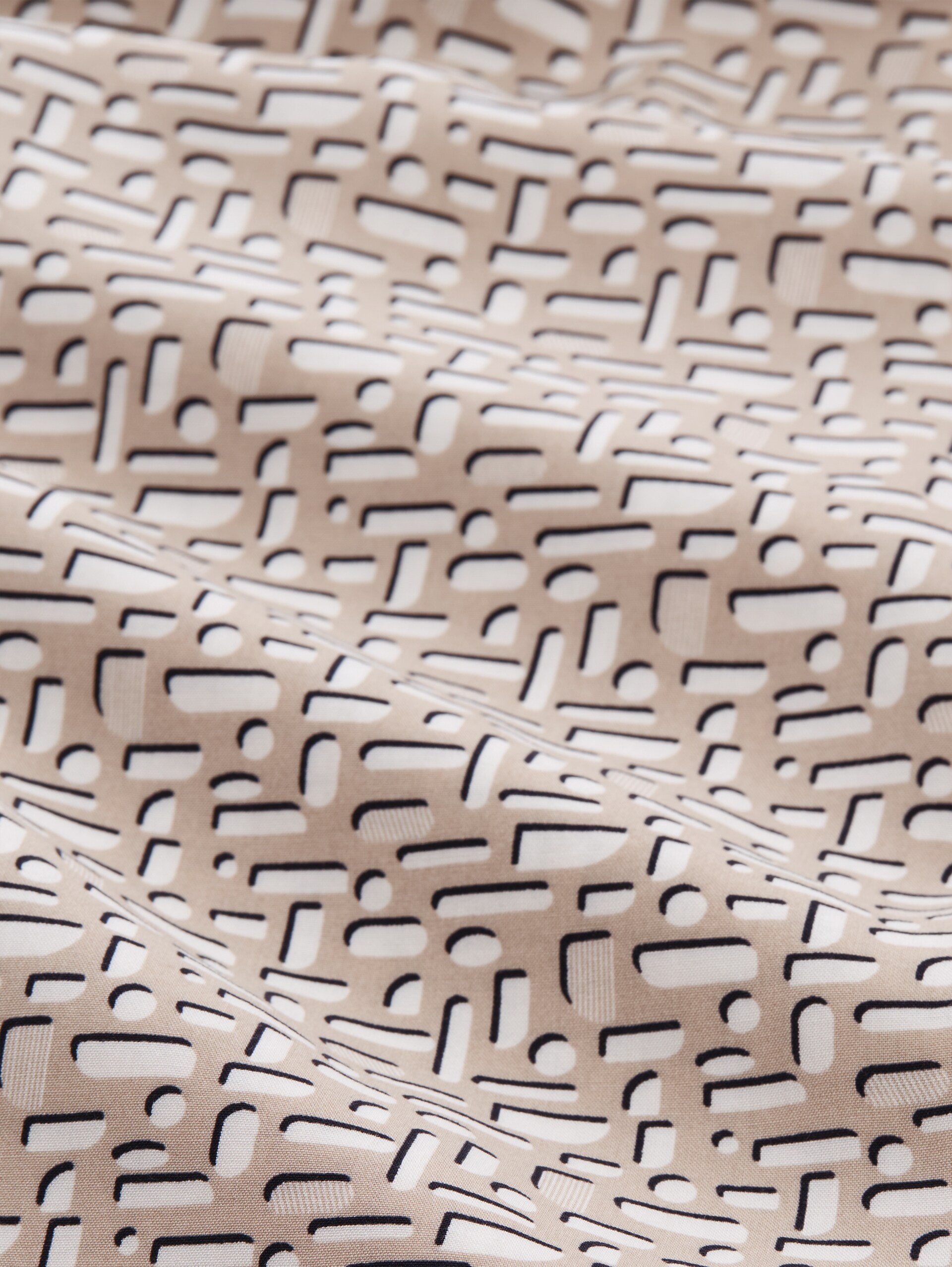 Bluse mit Muster - soft taupe geometric minimal - Material-Ansicht
