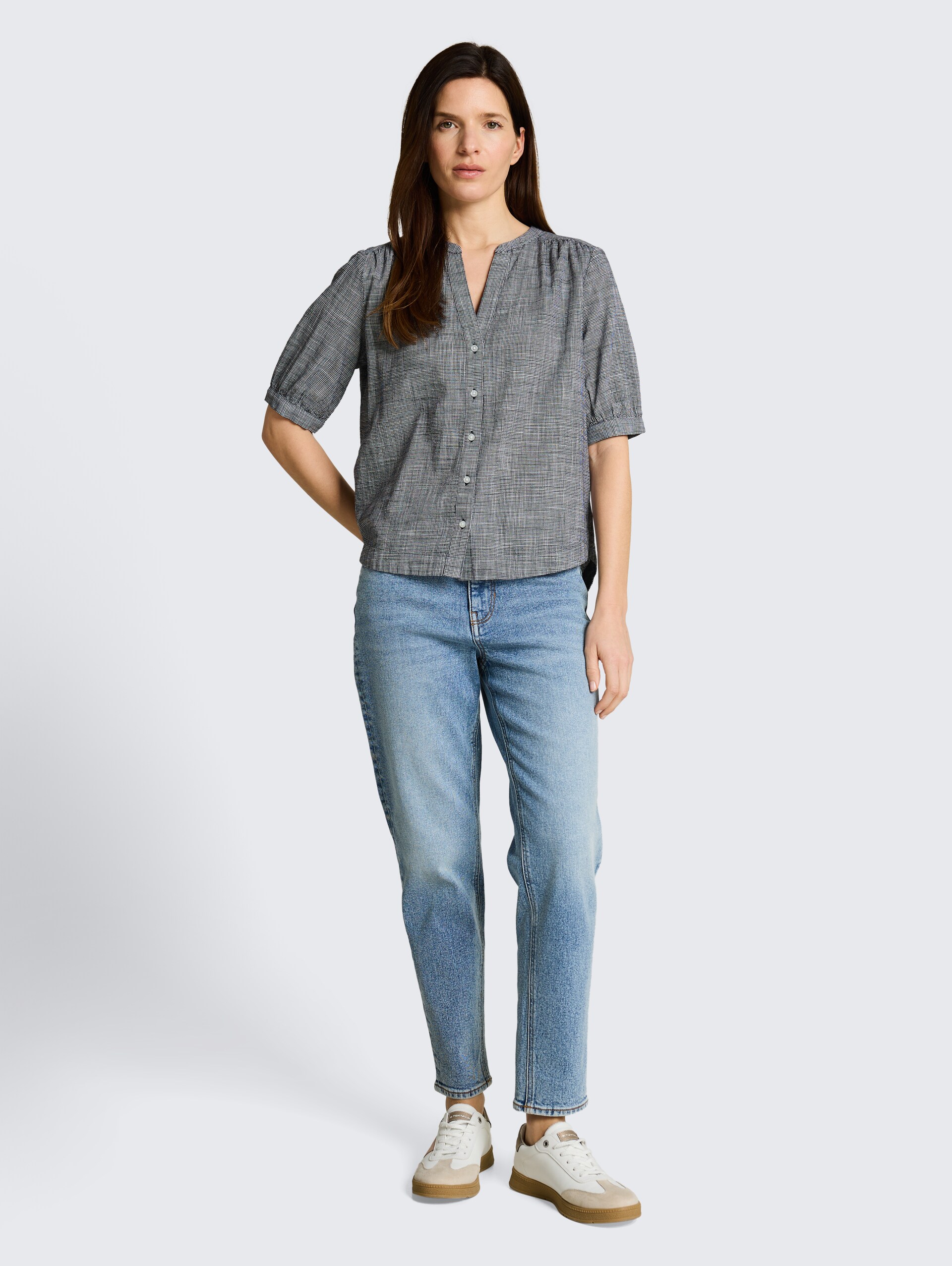 Cotton blouse - midnight navy blue - Model front view