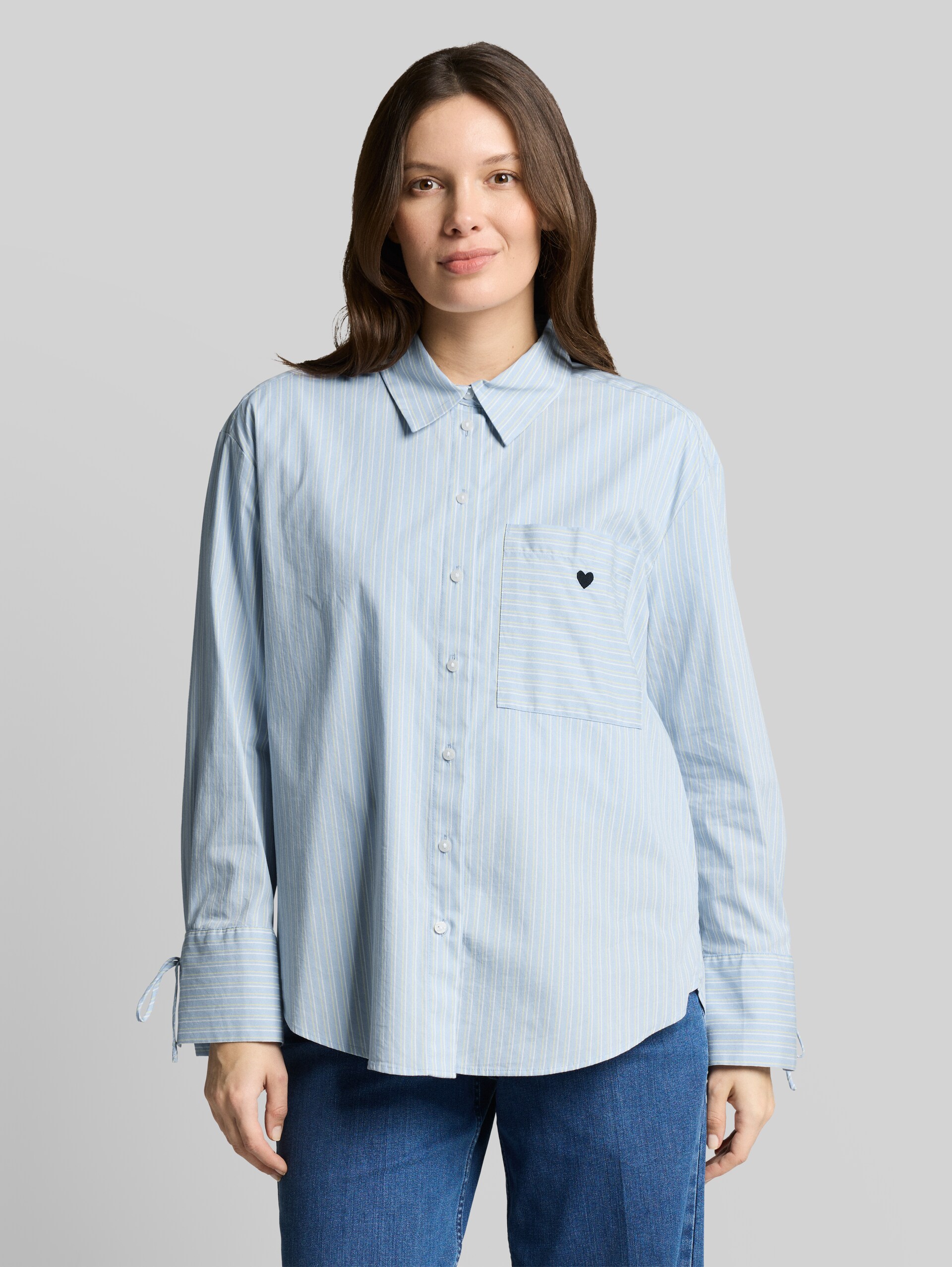 Oversized shirt blouse with heart embroidery - blue irregular stripe - Neckline model front view