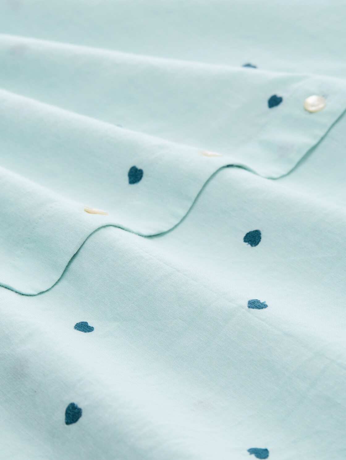 Bluse mit Herz-Stickerei - blue haze heart design - Material-Ansicht