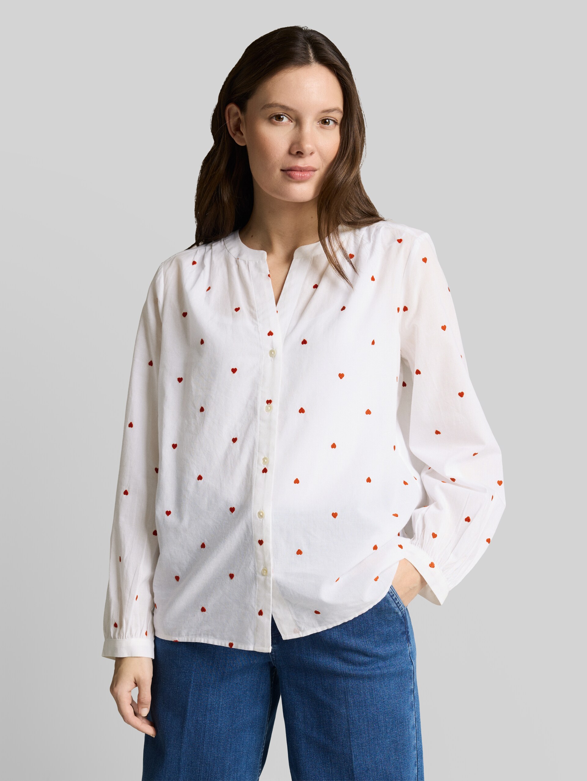Blouse with heart embroidery - white red heart design - Neckline model front view