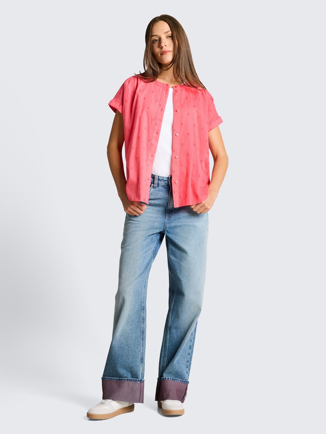Loose Fit Bluse - soft coral pink - Model-Vorderansicht