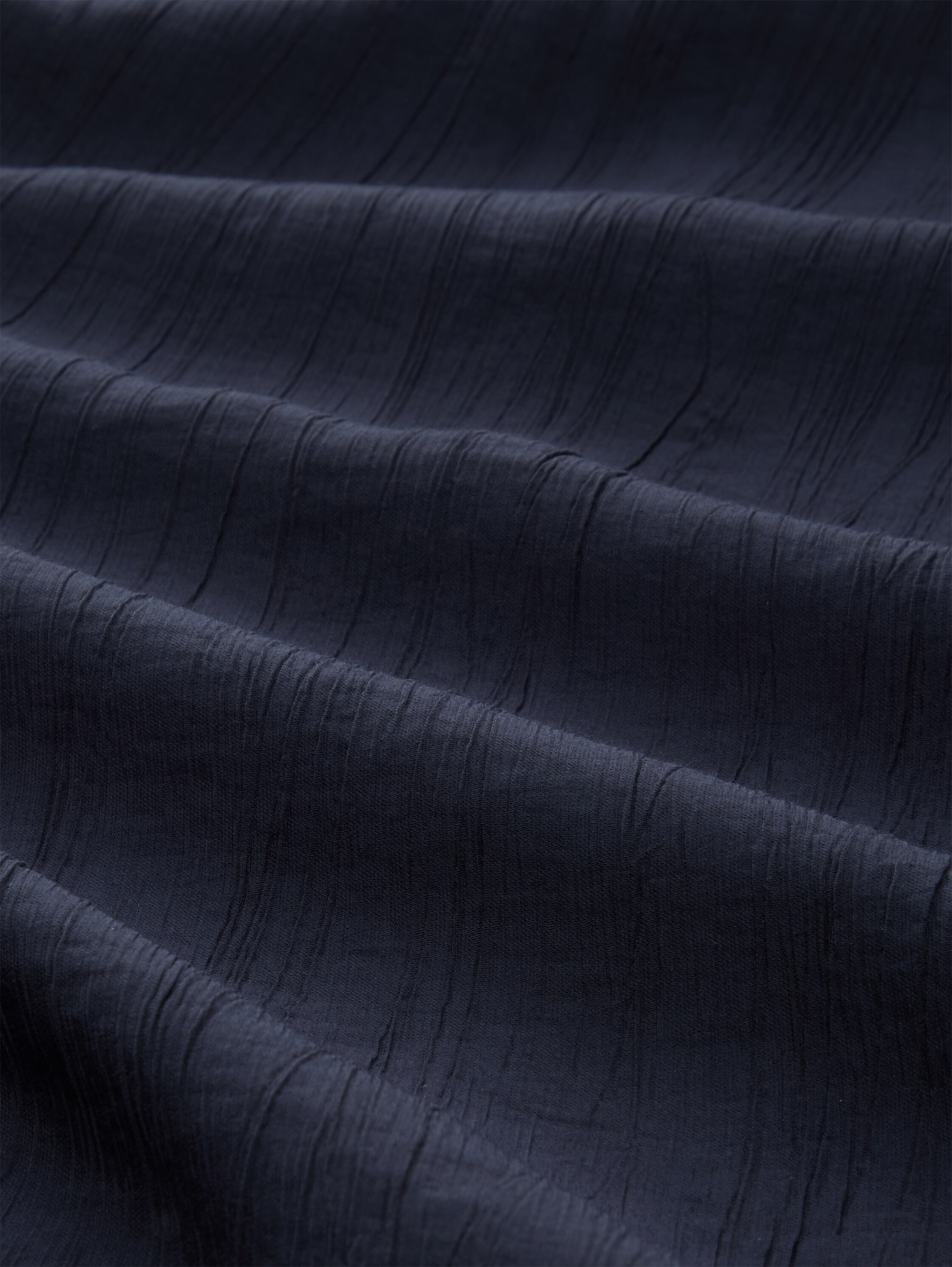 Crêpe Blusentop mit Rundhalsausschnitt - sky_captain_blue_1 - 