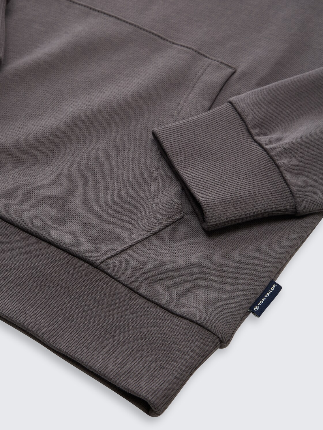 Hoodie Sweatshirt mit Rückenprint - dark urban grey - Detail-Model-Ansicht