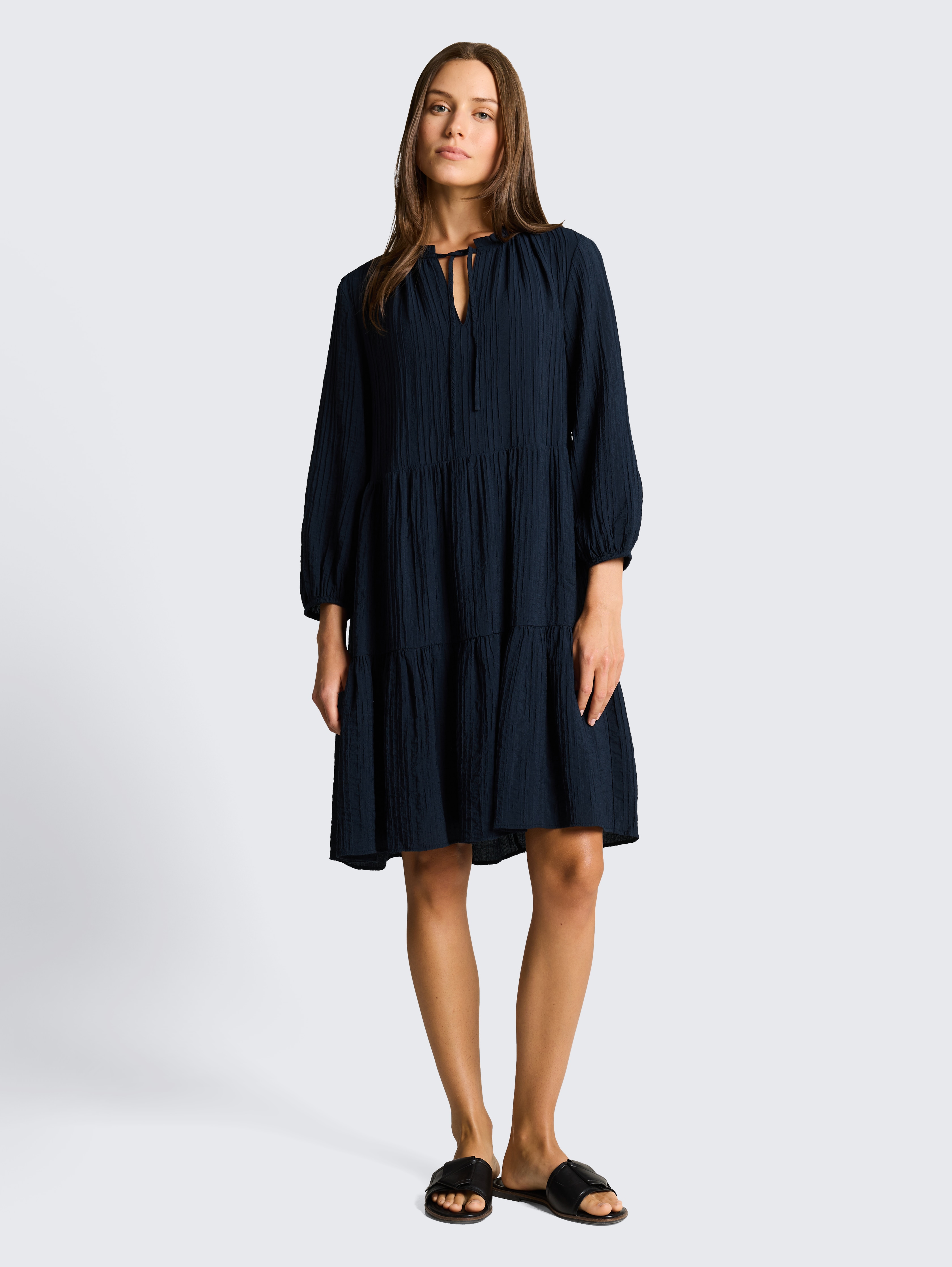 Crinkle Kleid mit Volants von Women, sky captain blue