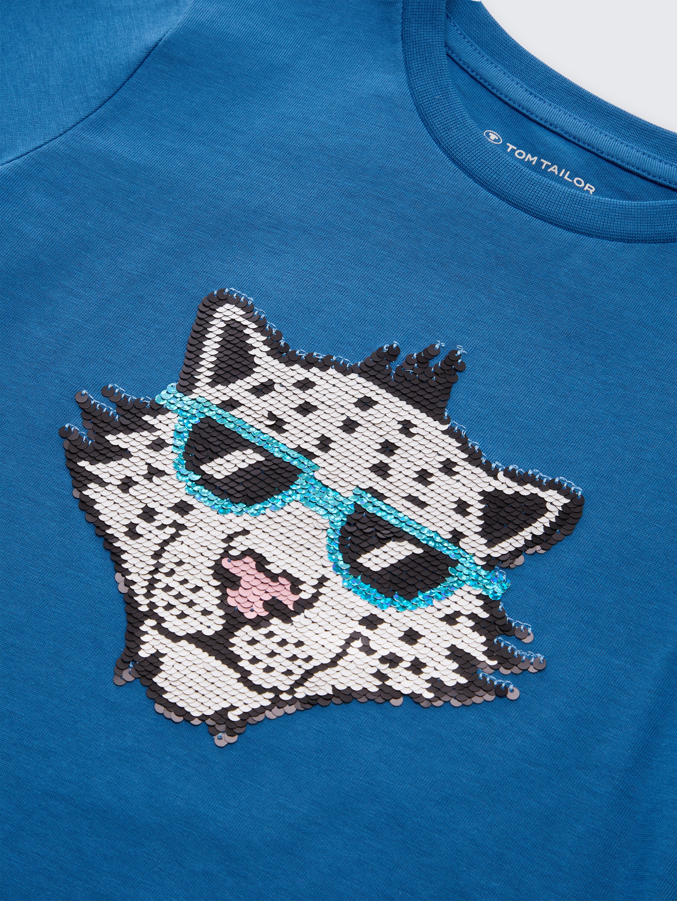 T-shirt met omkeerbare pailletten - Federal Blue - Detailaanzicht model