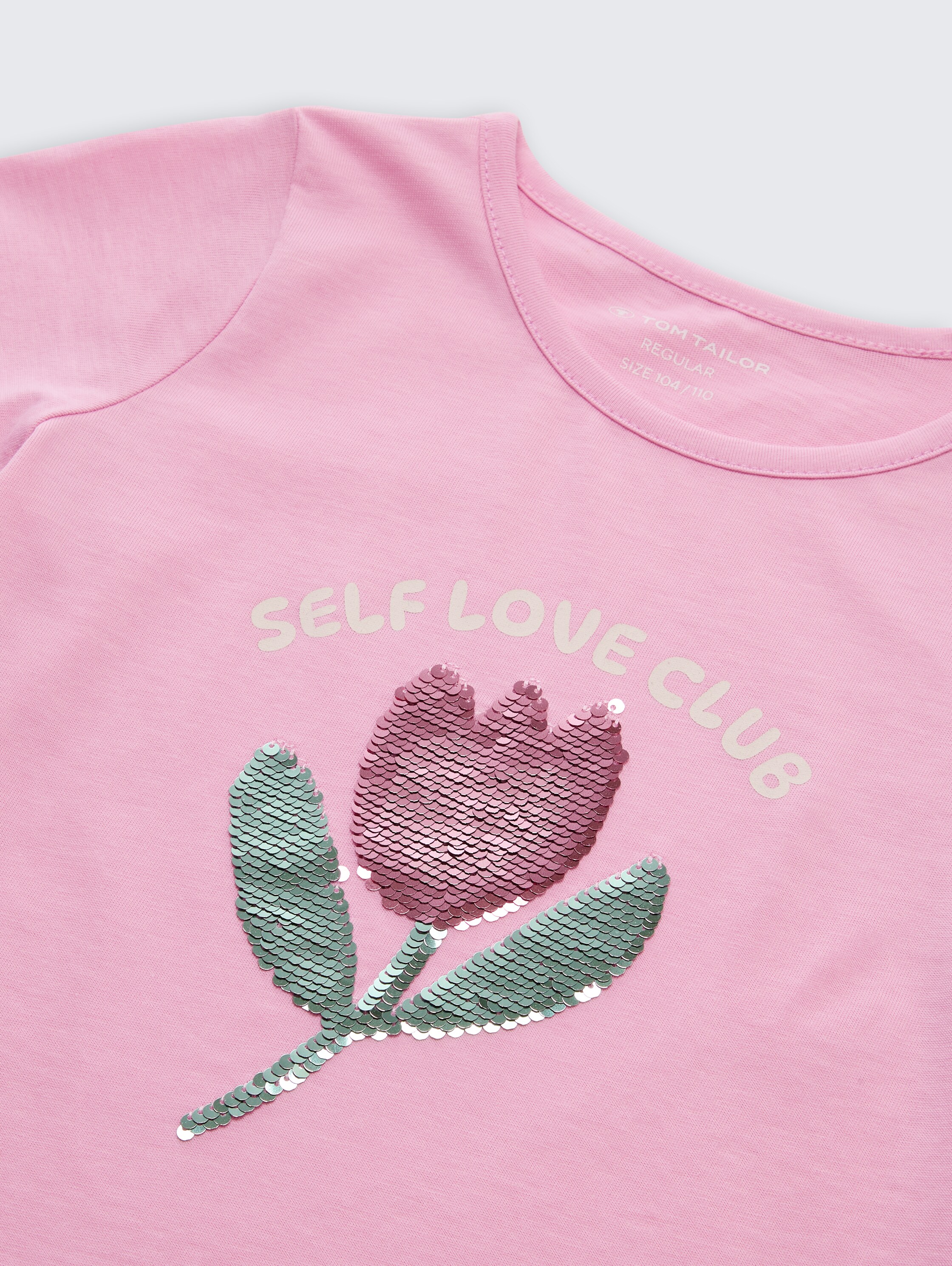 T-shirt met omkeerbare pailletten - lovely pink - Detailaanzicht model
