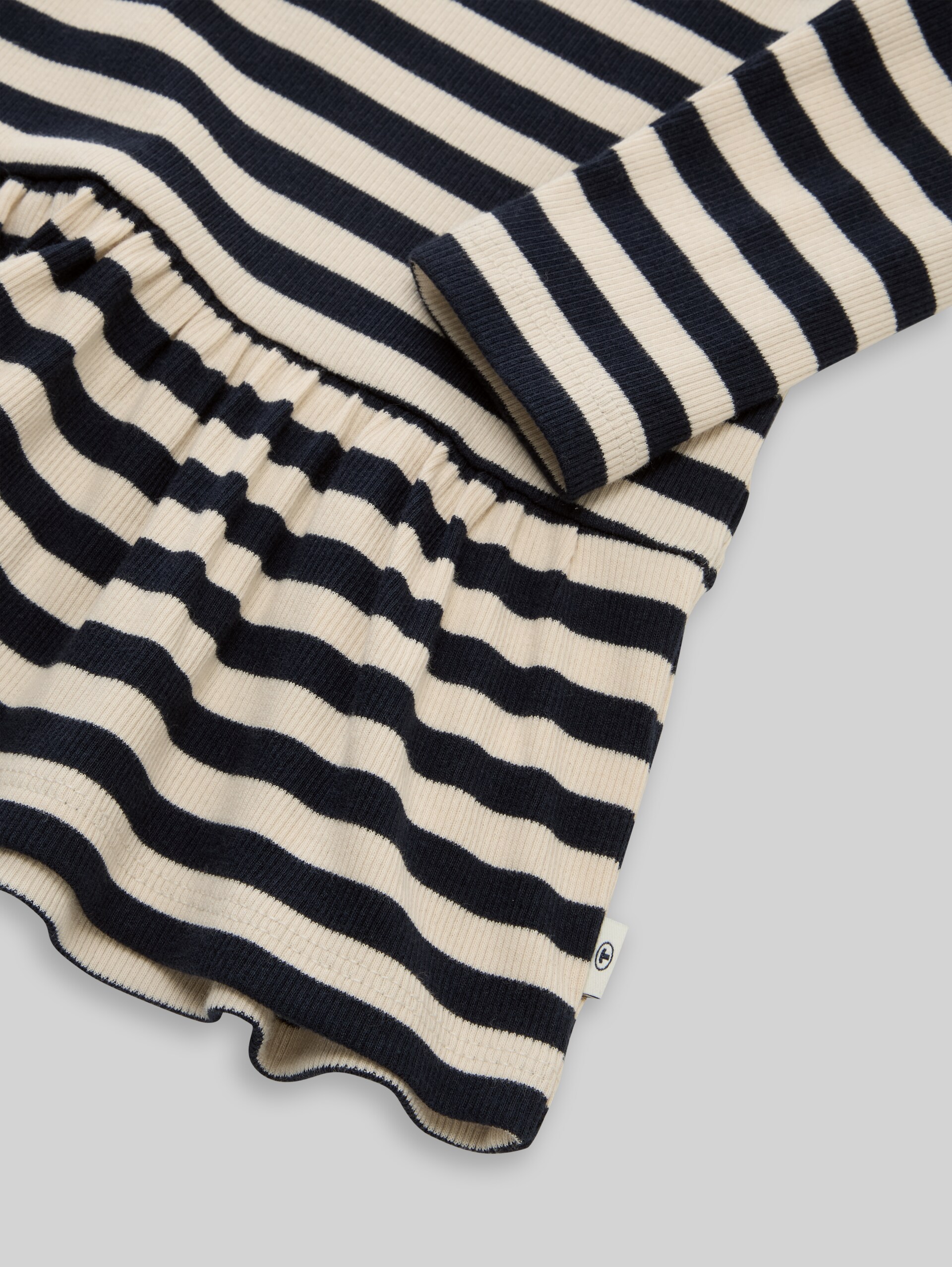 Long-sleeved shirt with ribbed texture and flounce - dark blue off white stripe - Detail model view