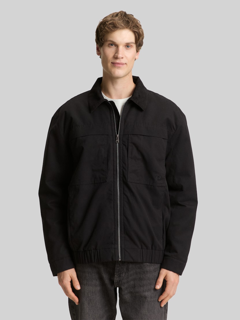 Relaxed Fit Jacke mit Cord-Kragen von Denim Male, Black
