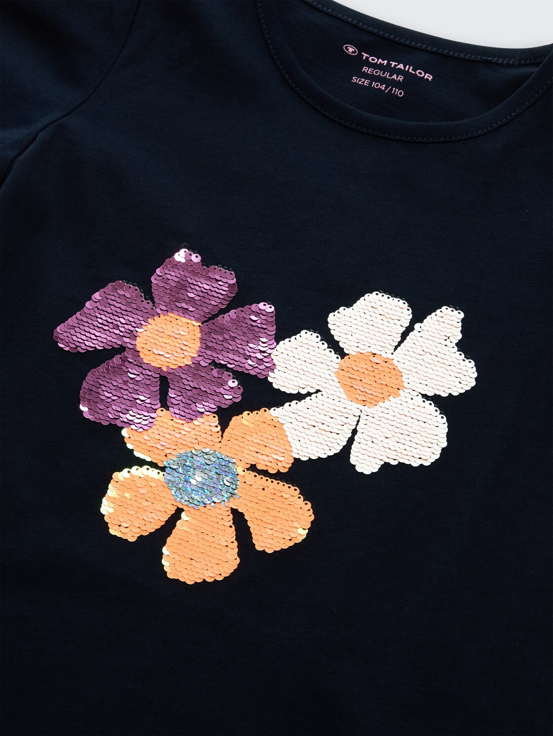 T-Shirt mit Wendepailletten - sky captain blue - Detail-Model-Ansicht