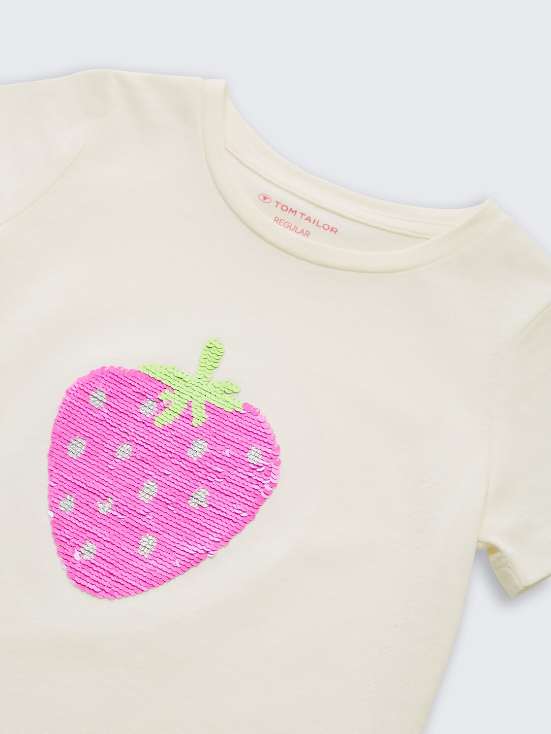 T-Shirt mit Wendepailletten - Wool White - Detail-Model-Ansicht