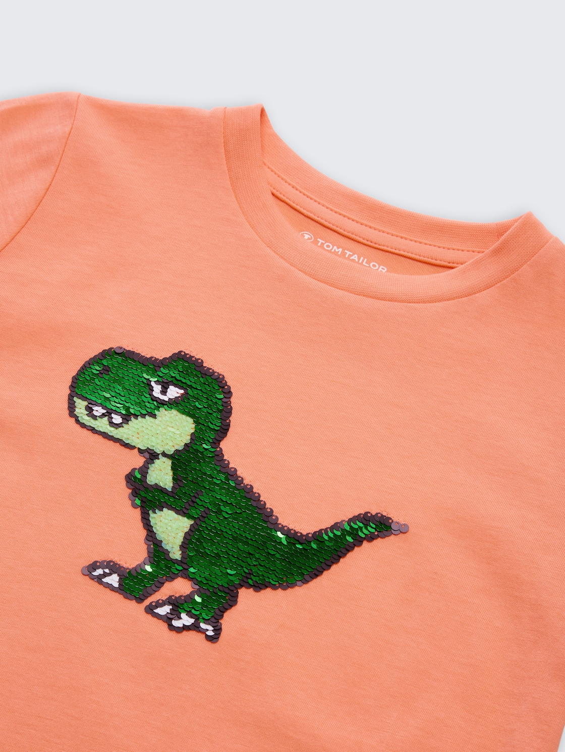 T-Shirt mit Wendepailletten - bright coral - Detail-Model-Ansicht