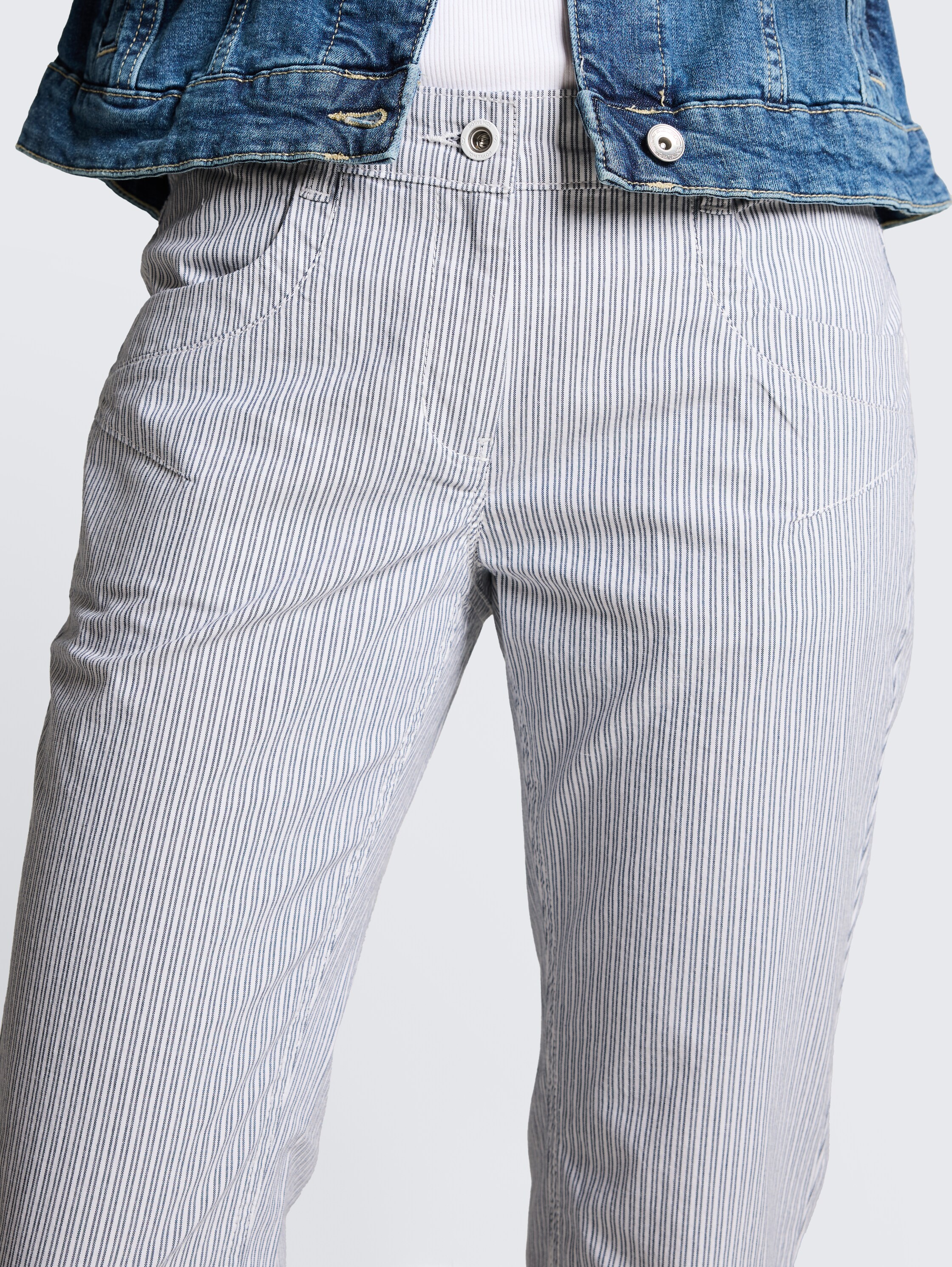 Tapered relaxed broek met streepmotief - white_navy_irregular_stripe - 