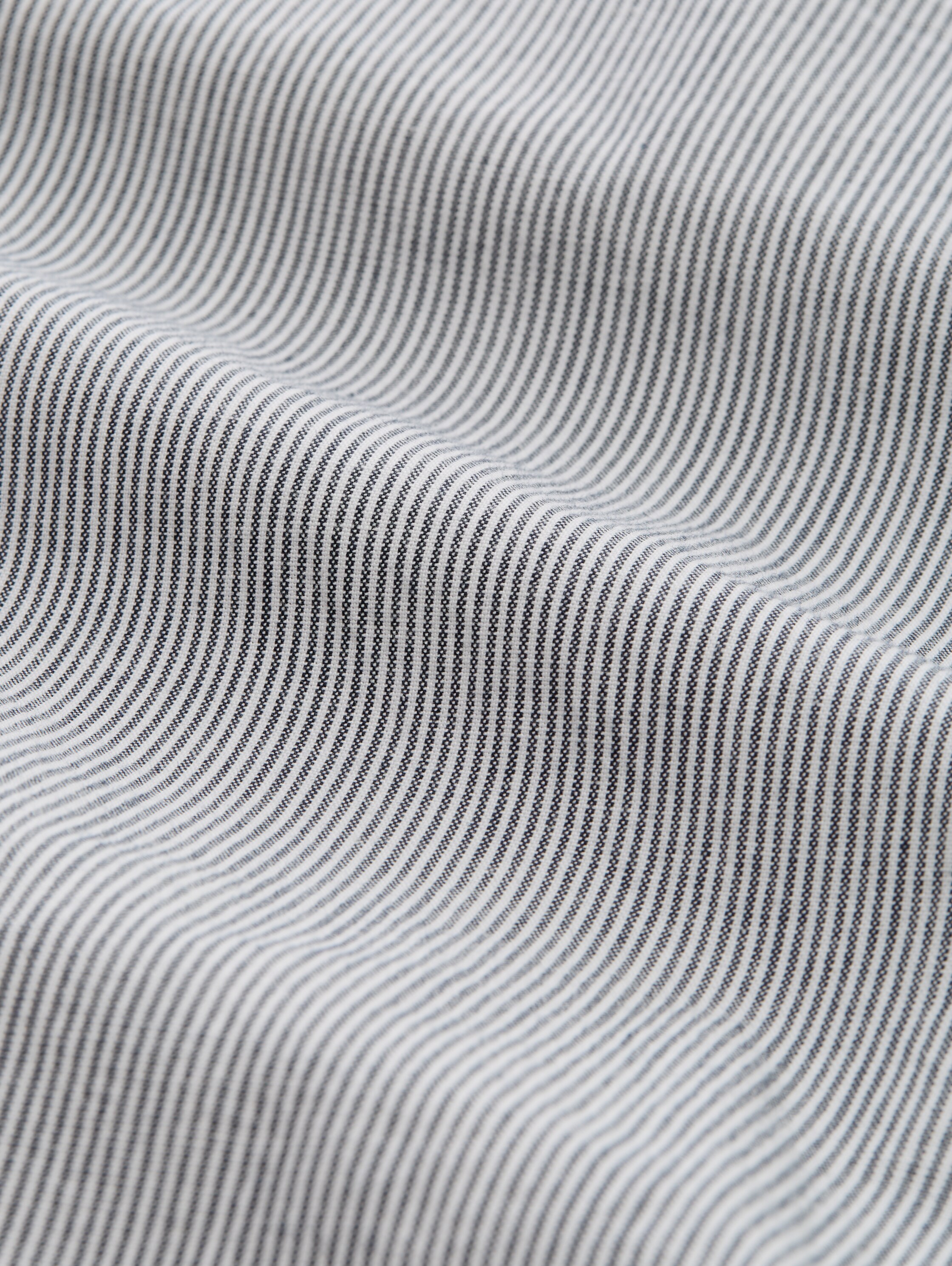 Tapered relaxed capri trousers with drawstring - delicate_navy_white_stripe - 