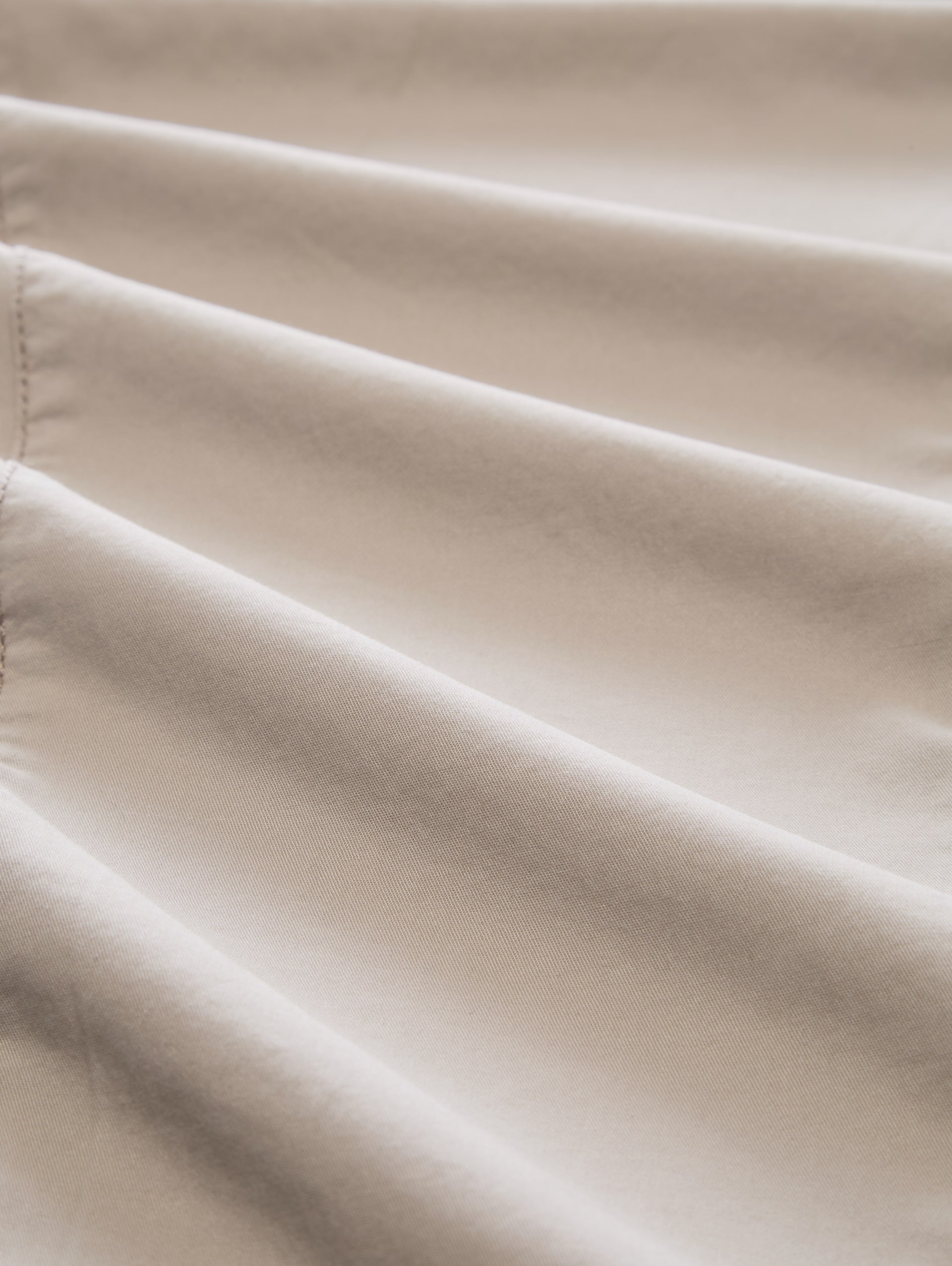 Slim Chino Hose mit Gürtel - soft taupe grey - Material-Ansicht