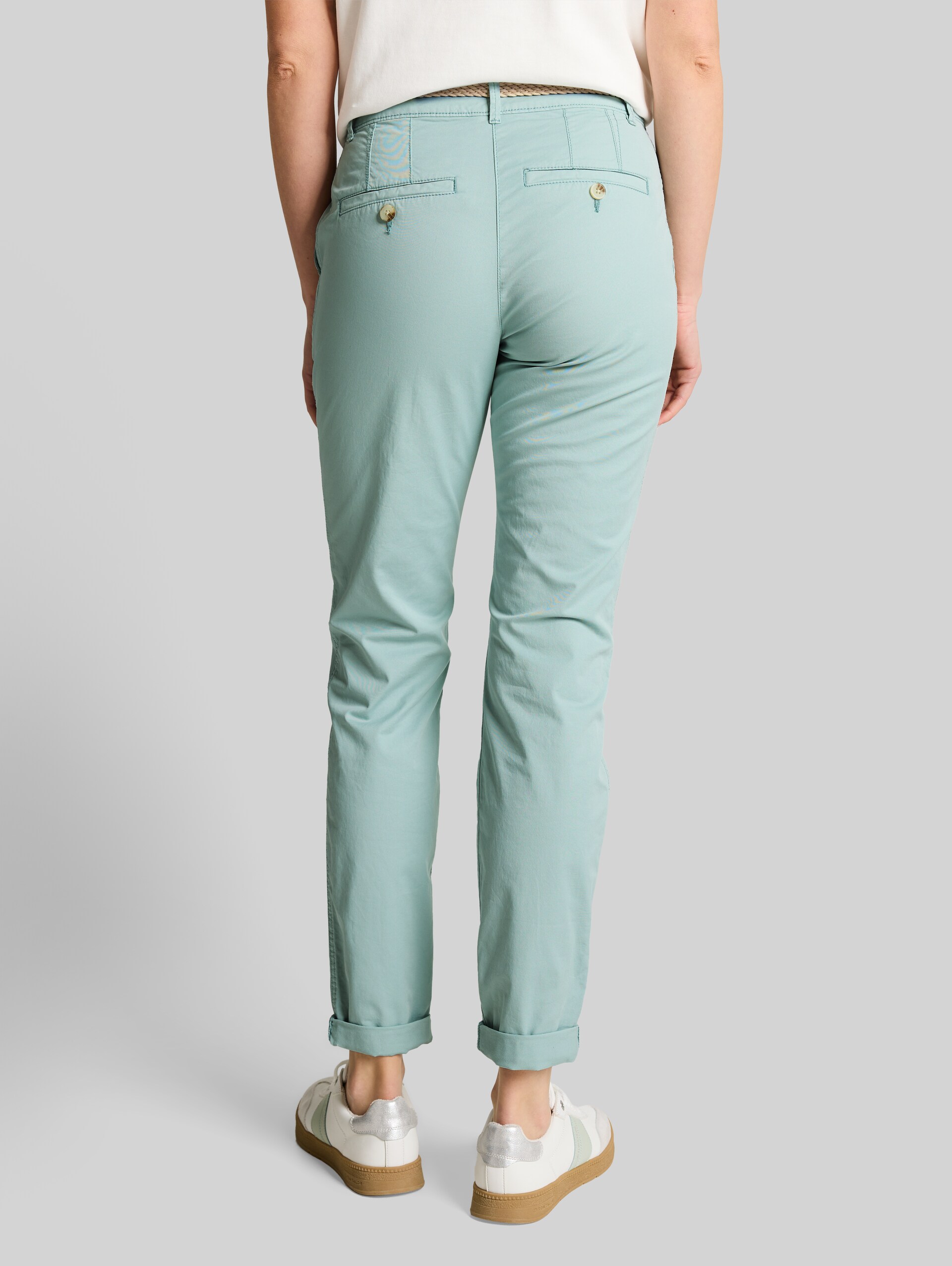 Pantalon chino slim avec ceinture - blue haze - Découpe Vue arrière du modèle