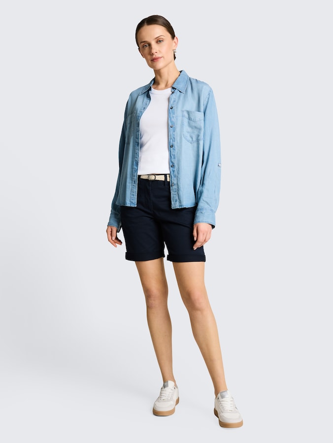 Chino Bermuda Shorts mit Gürtel von Women, sky captain blue