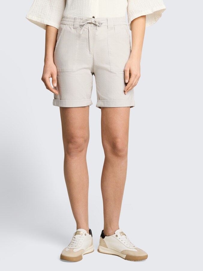 Chino Bermuda Shorts mit Kordelzug von Women, delicate olive white stripe
