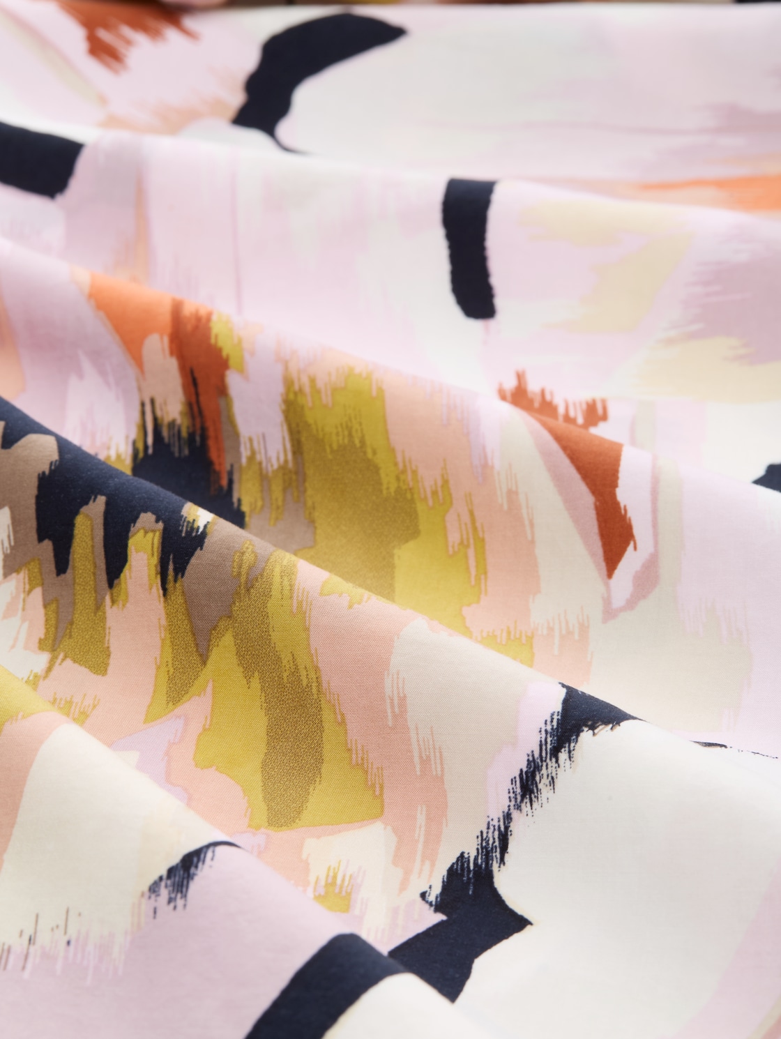 Loose Fit Palazzo Hose mit Muster - big abstract flower print - Material-Ansicht