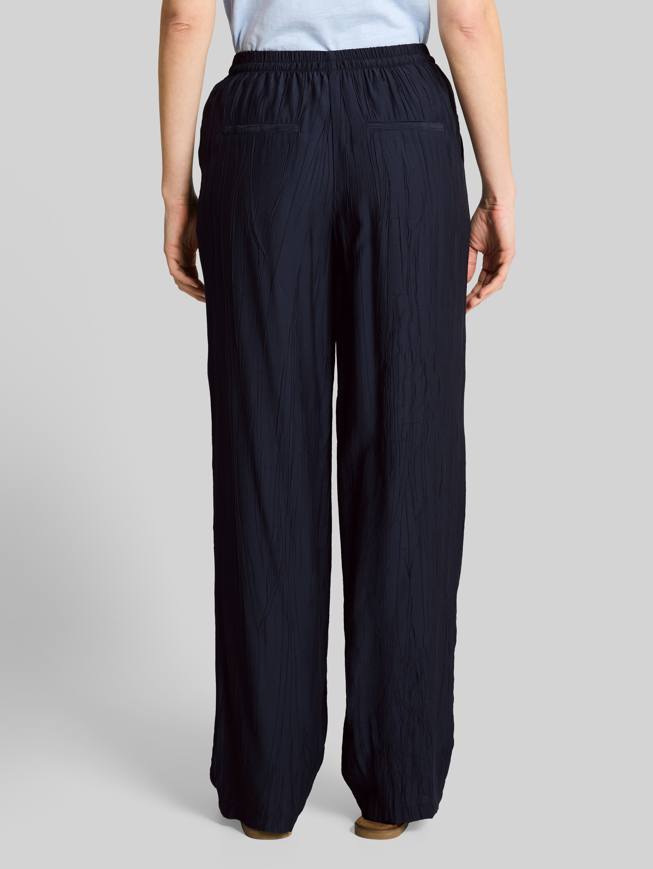Loose Fit панталони с намачкан ефект - Image 5