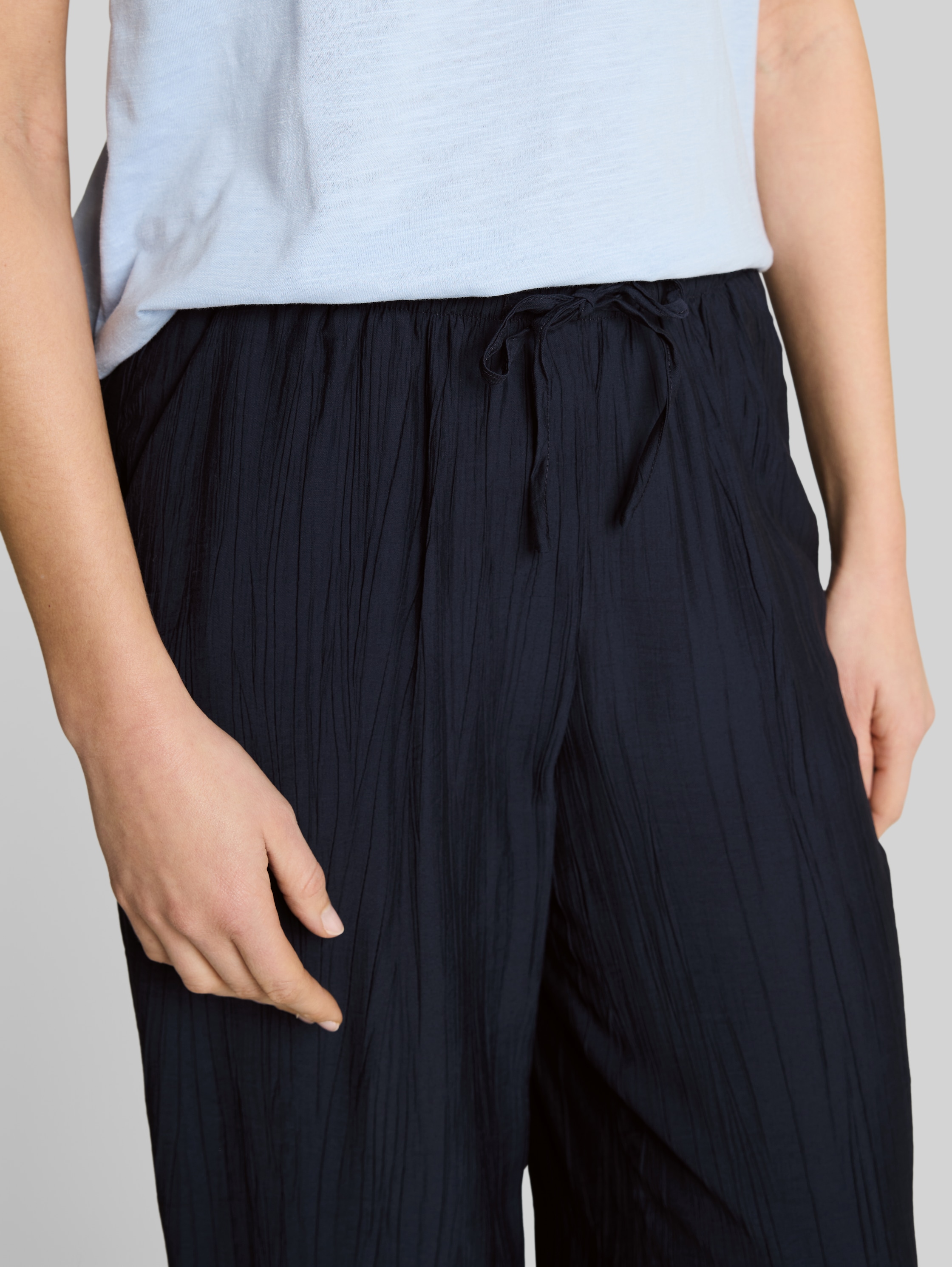 Loose Fit панталони с намачкан ефект - Image 6