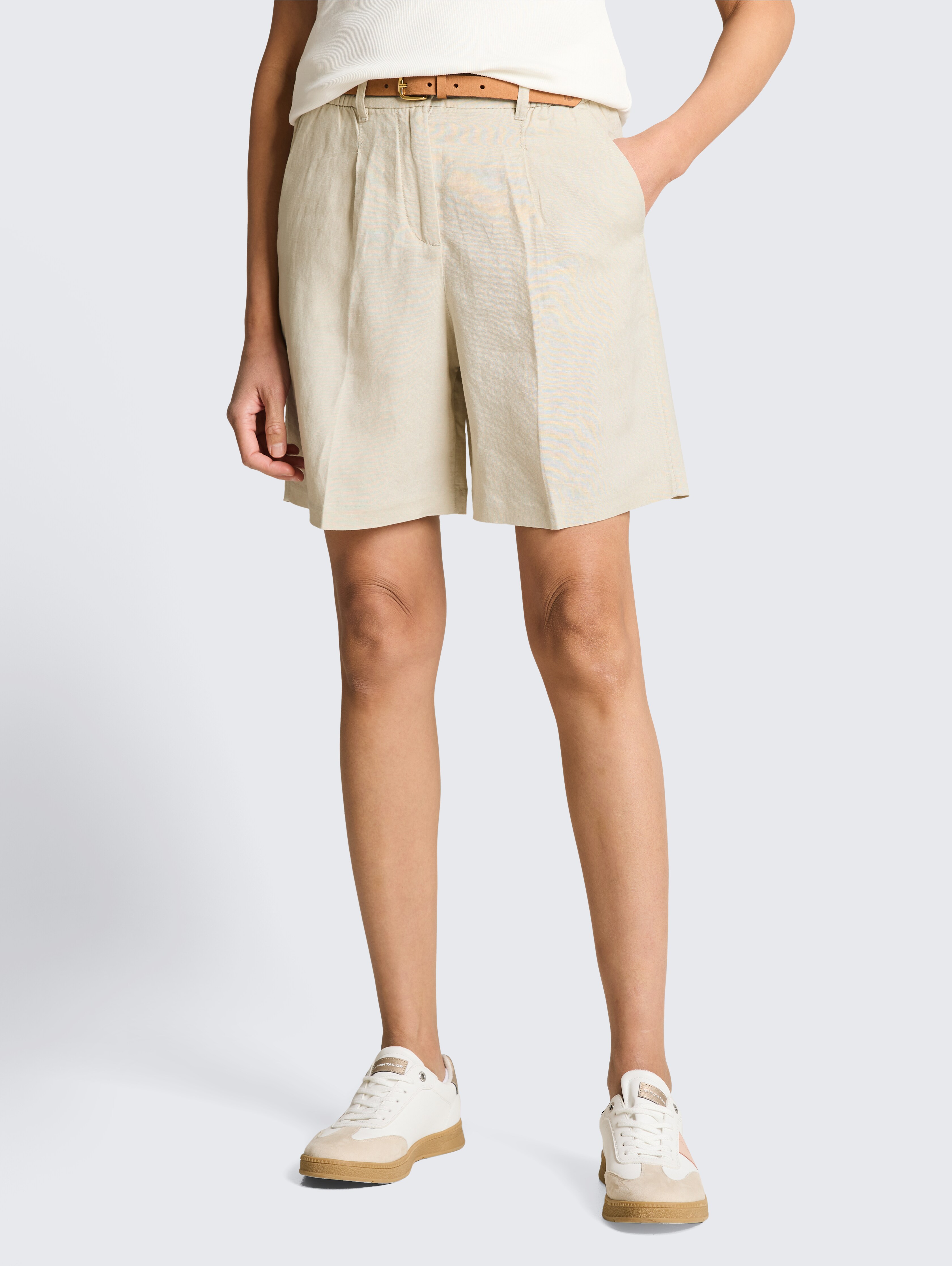 Loose Fit Bermuda Shorts mit Leinenanteil von Women, sand stone beige