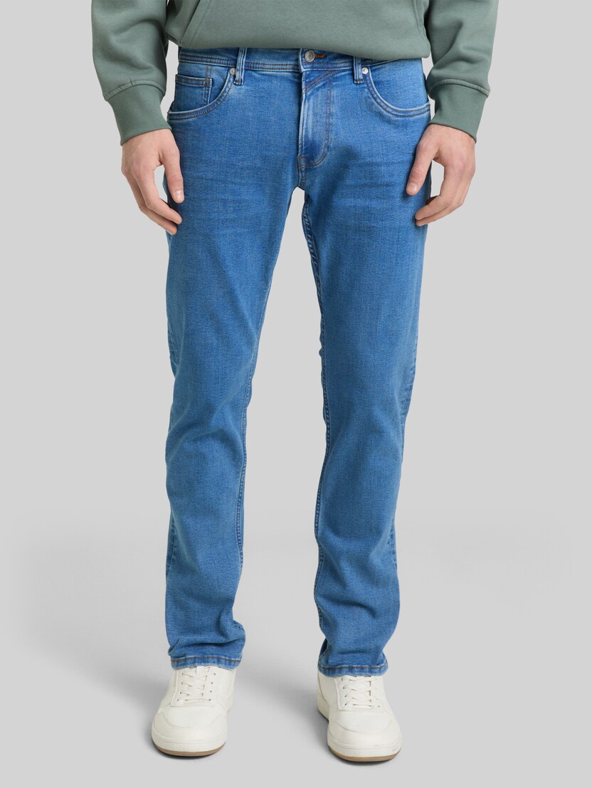 TTAEDAN STRAIGHT Jeans mit Stretch von Denim Male, bright blue denim